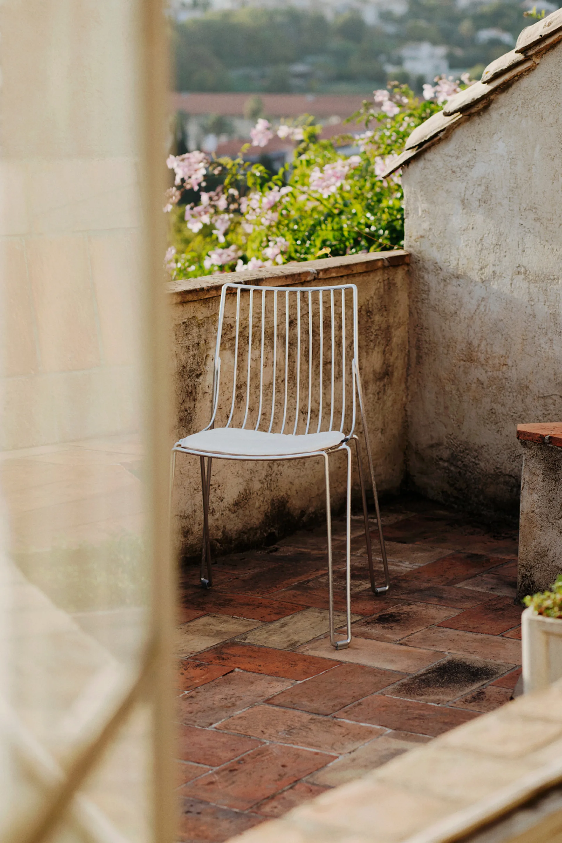 Dyna to Tio chair, Natural Massproductions