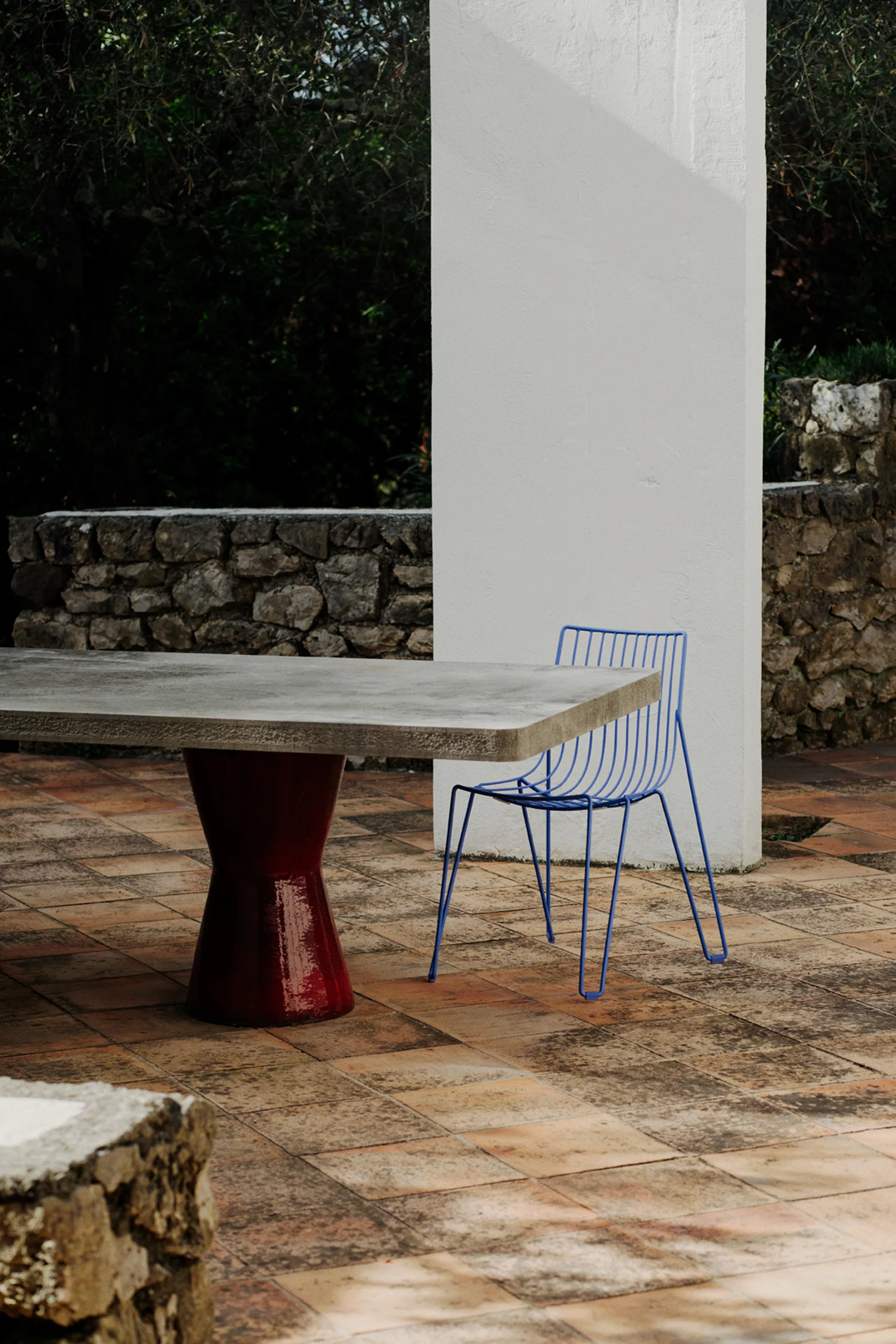 Tio chair, Overseas Blue Massproductions