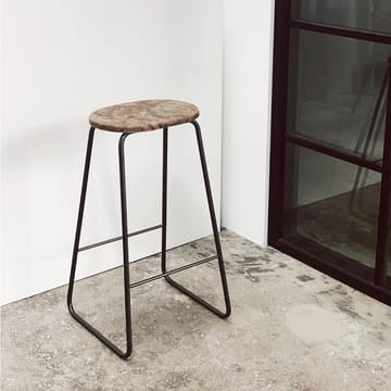 Earth bar stool - Coffee. h.74. black steel stand - Mater