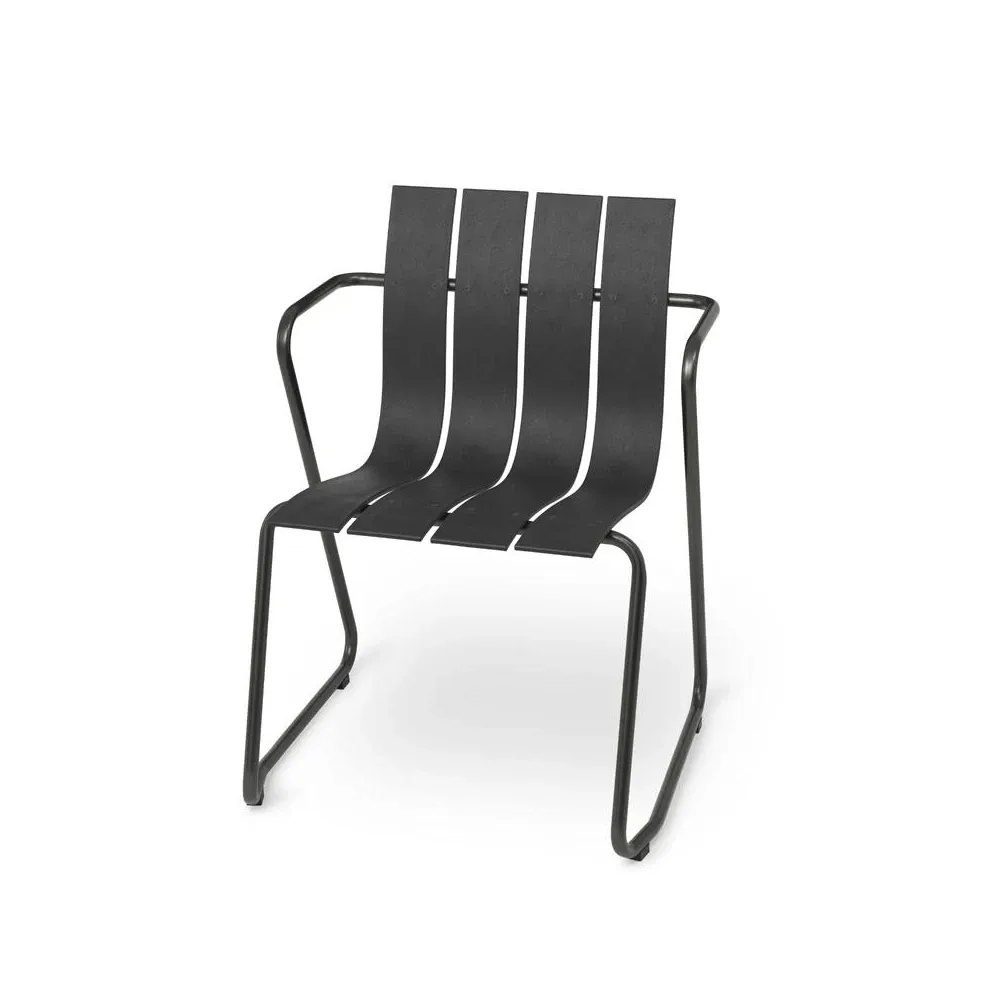 Mater Ocean chair Black