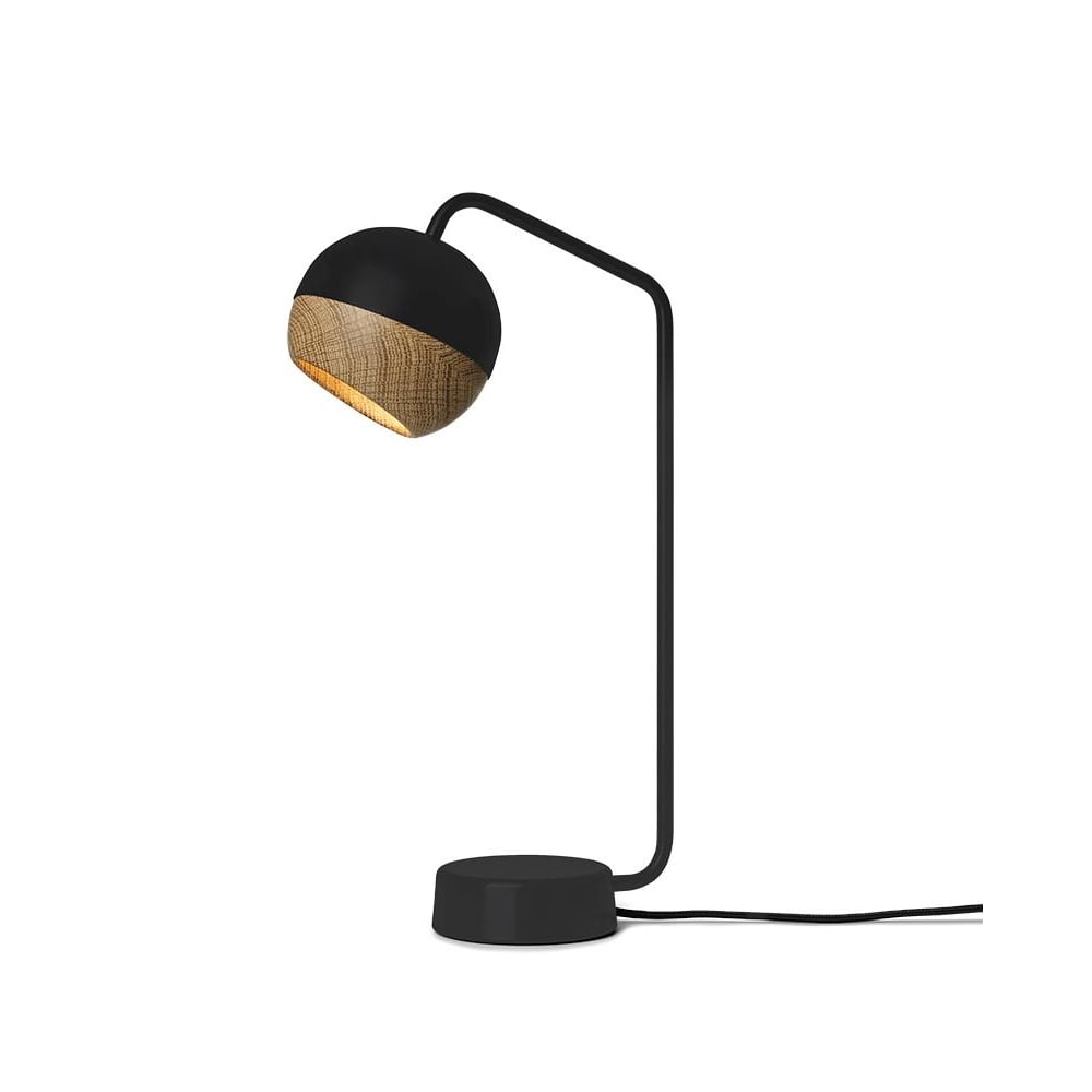 Mater Ray table lamp black, oak detail on screen | Scandinavian Design | Desk & table lamps | Black