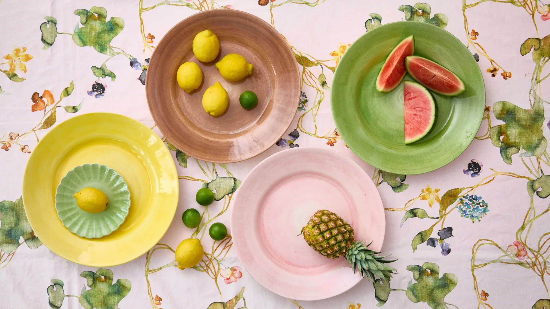 Basic serving platter Ø41 cm, Cinnamon Mateus