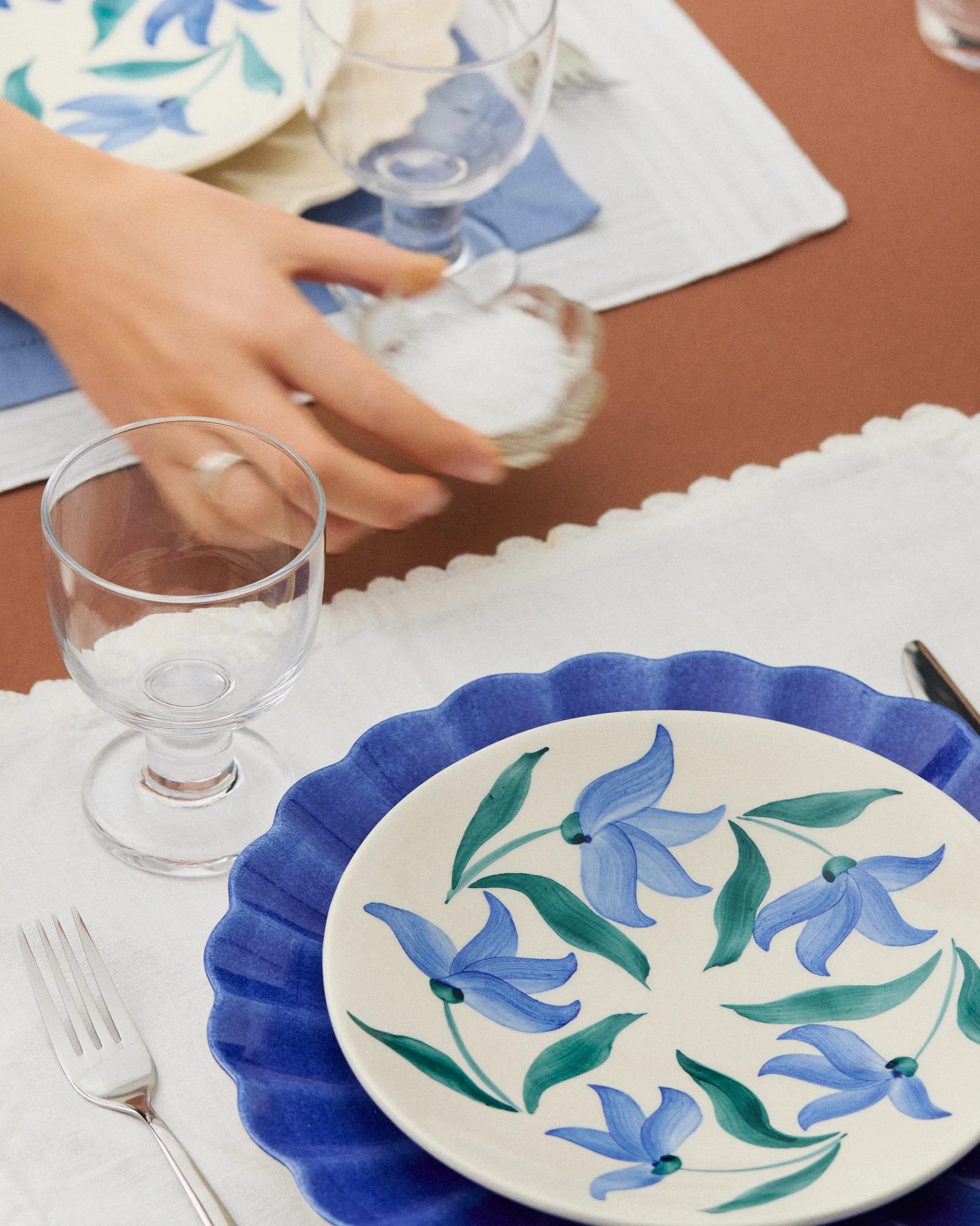 Flowers blossom plate Ø20 cm, White Mateus