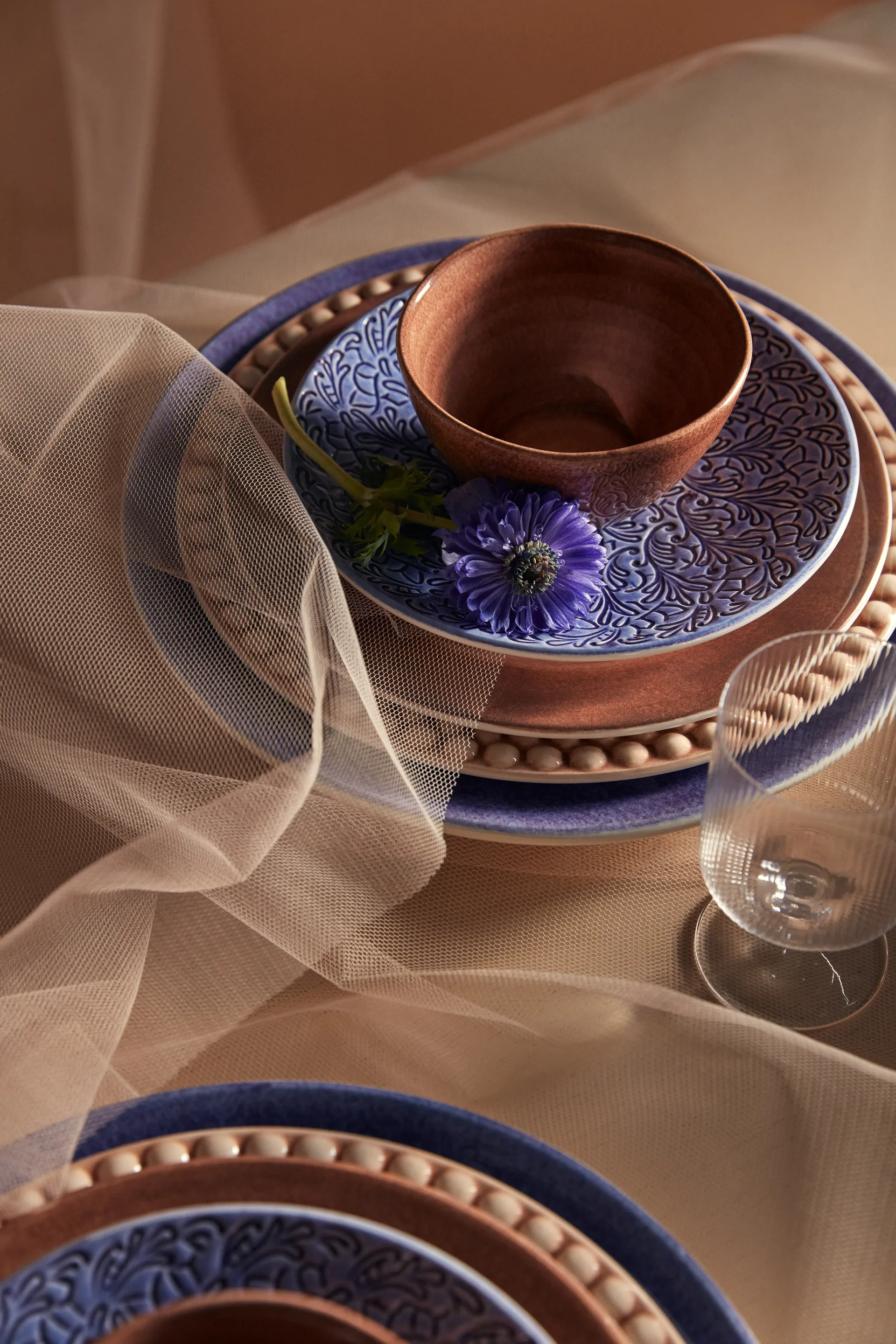 Lace plate 20 cm, Light blue Mateus