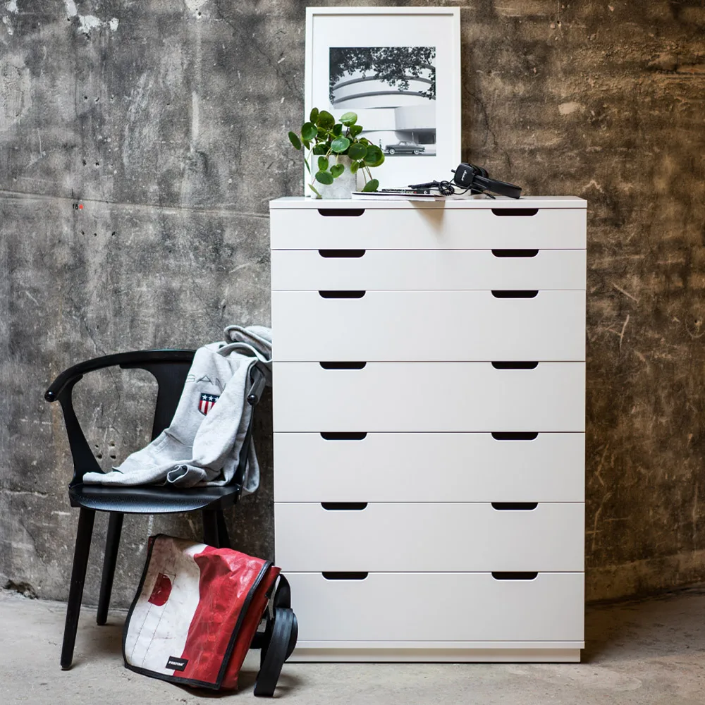 Aoko chest of 4 drawers, White lacquer Mavis