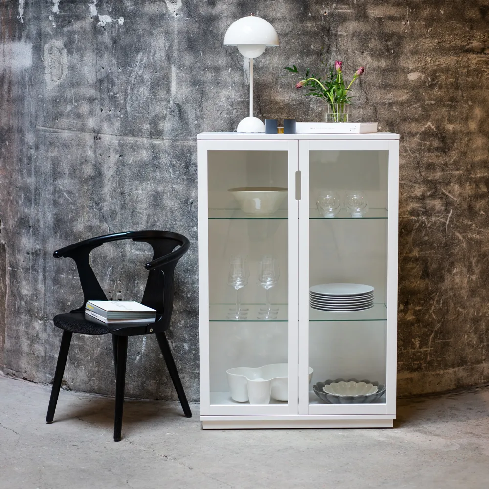 Aoko display cabinet 120 cm, White lacquer Mavis