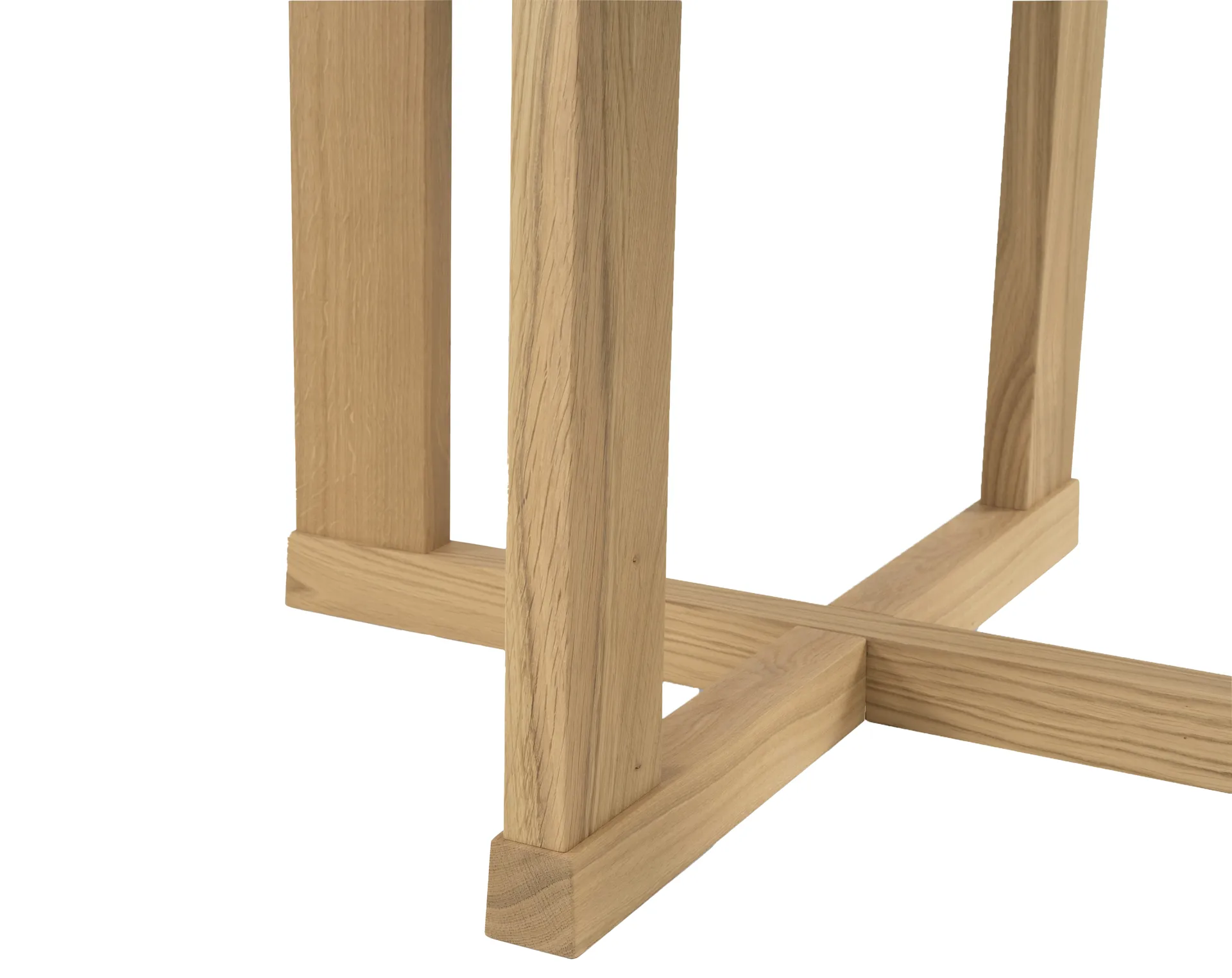 Arv dining table ⌀130 cm, White pigmented matte lacquered oak Mavis