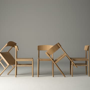 Red chair - Black stained ash - Mavis