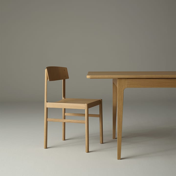 Red chair, White pigmented matte lacquered oak Mavis