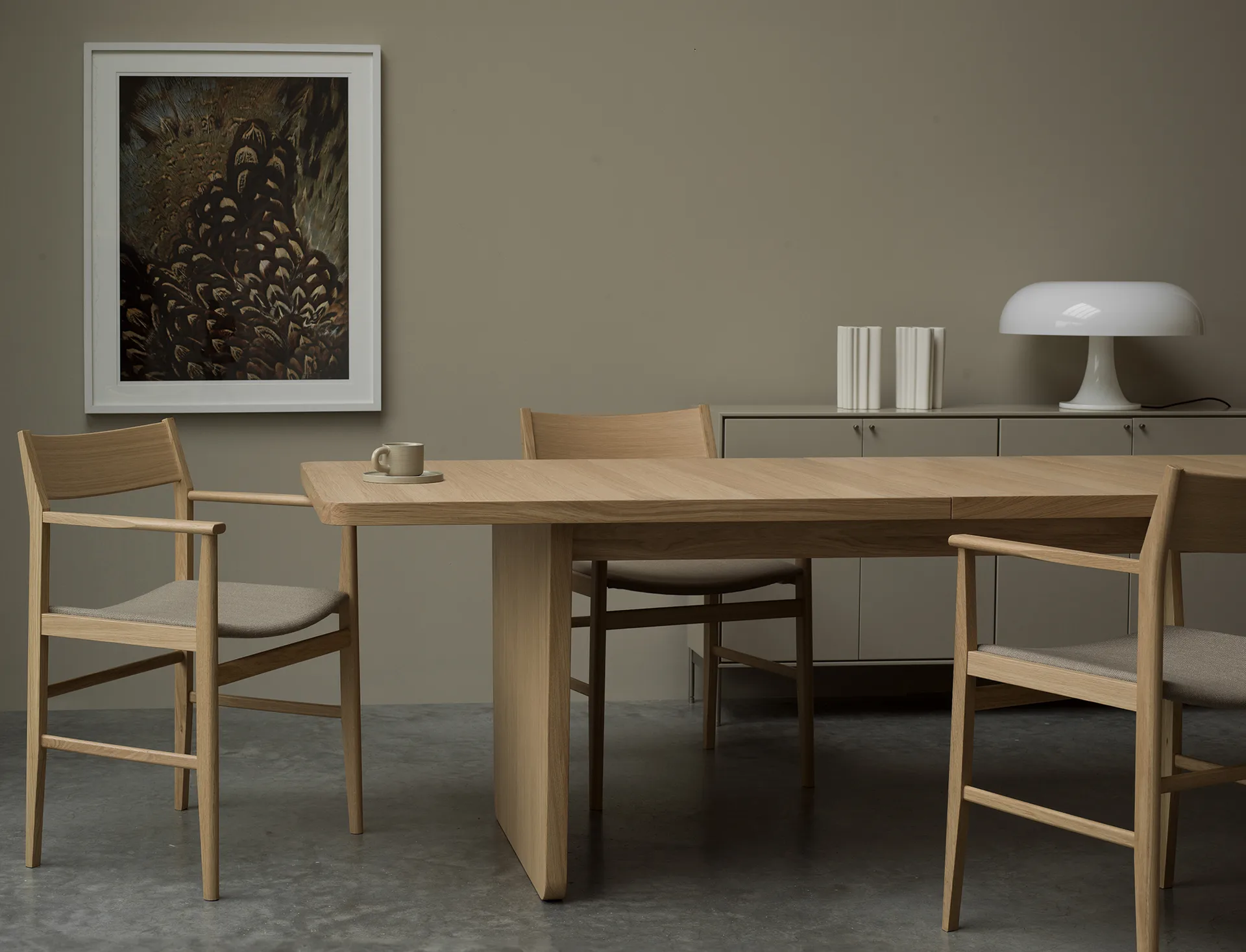 Siza armchair, White pigmented oak-linen seat Mavis