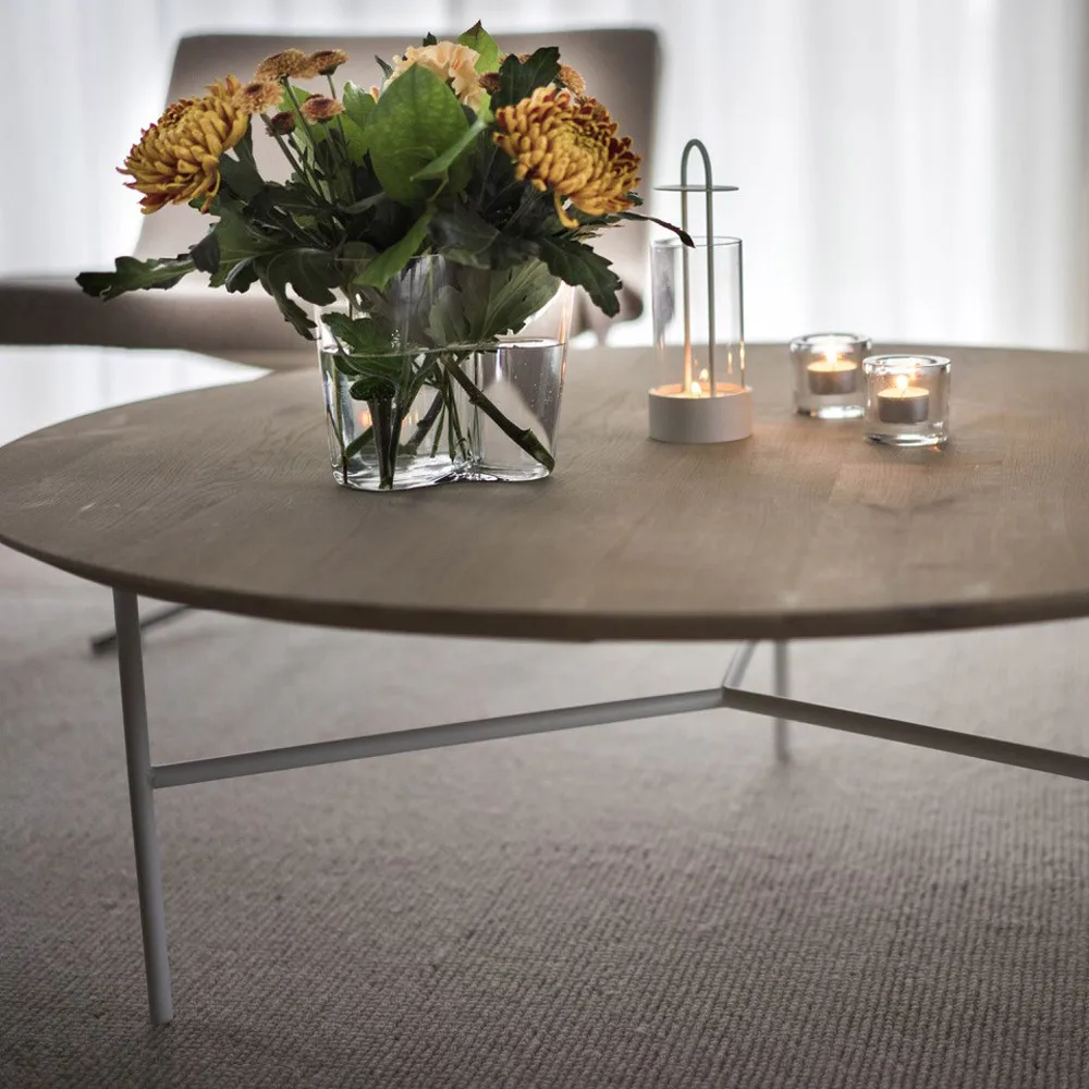 Tribeca coffee table, oak soap-treated rustic, black legs, ø110 Mavis