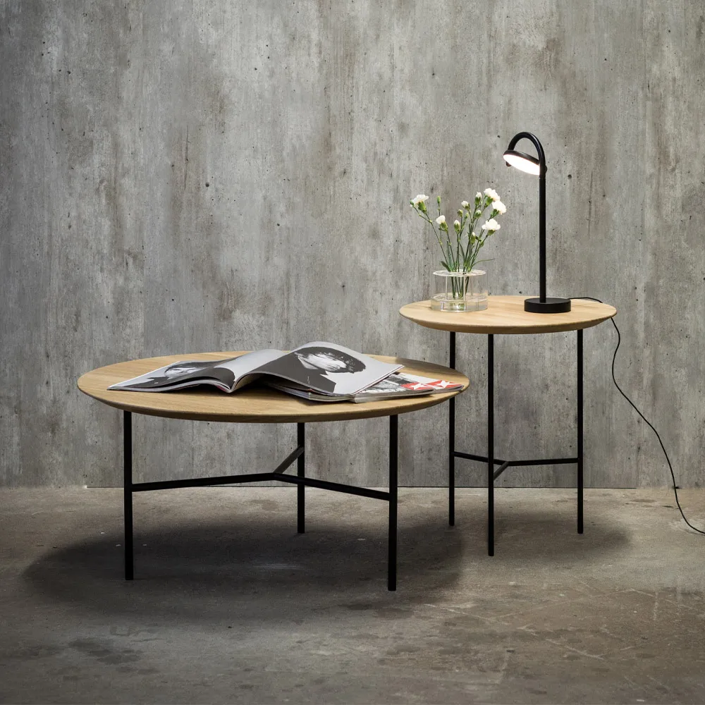 Tribeca coffee table, oiled oak rustic, white legs, ø80 Mavis