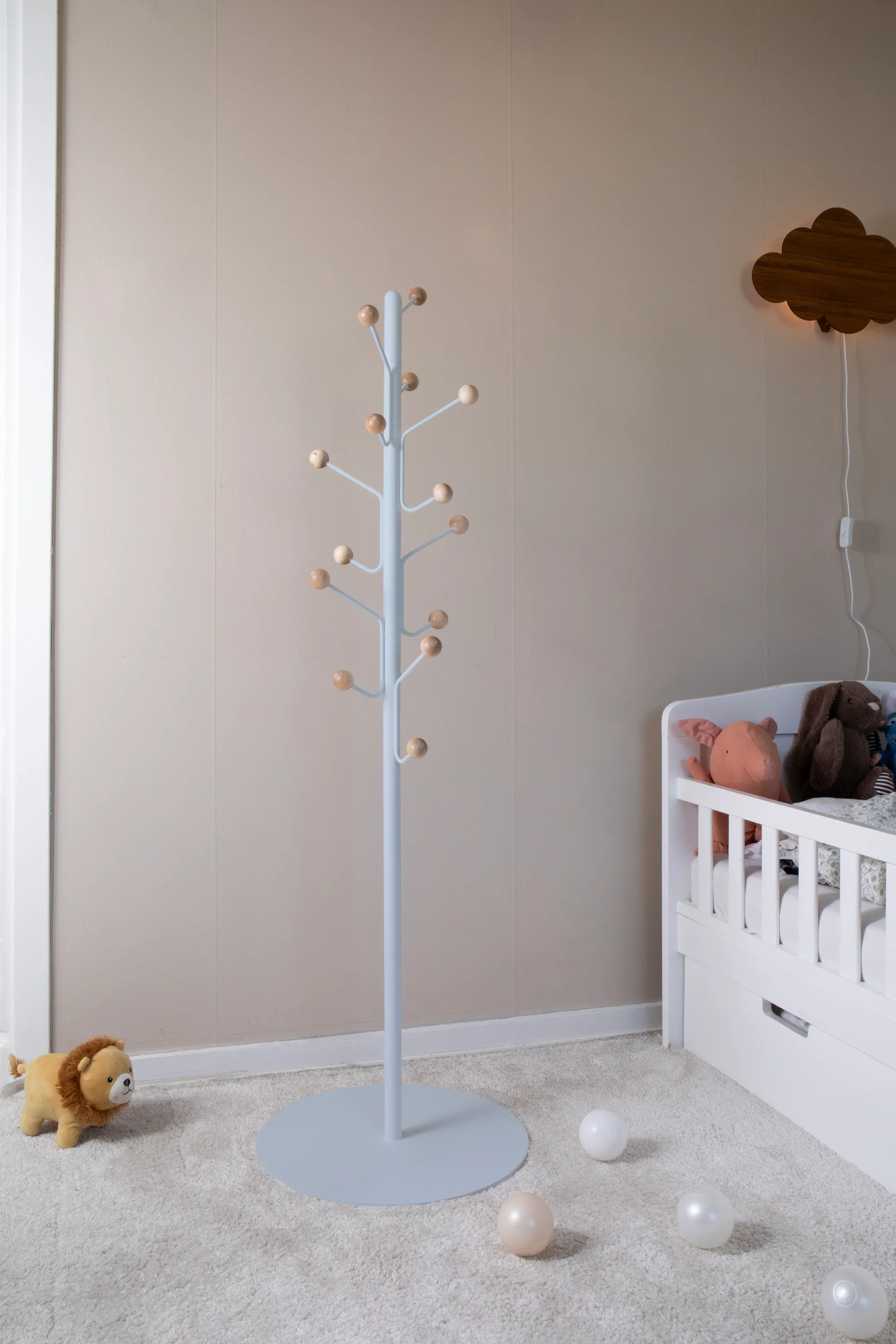 Bill Floor junior coat rack, Pigeon blue Maze