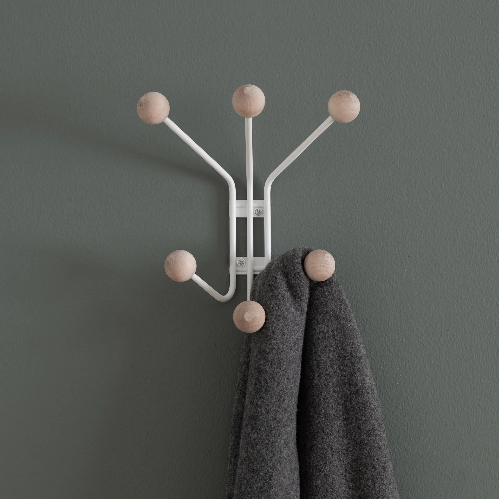 Bill XS hanger, white Maze