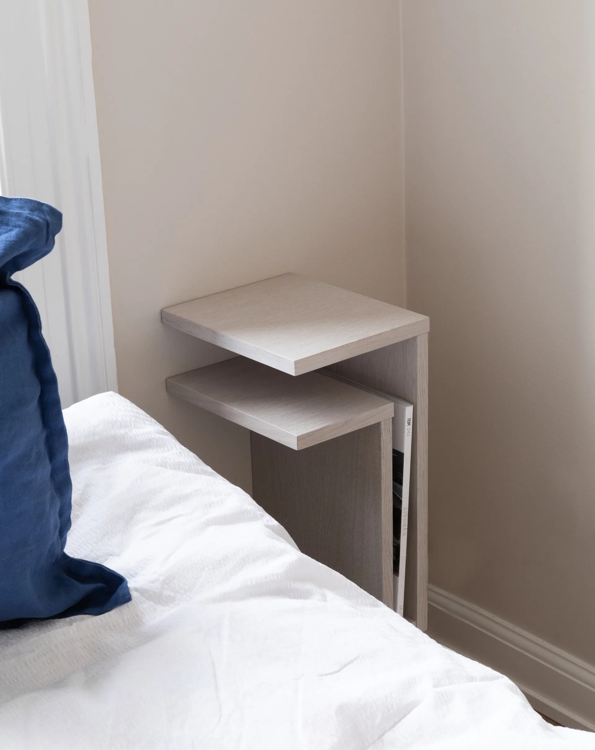 F-shelf shelf white oak, Shelf - Left  Maze