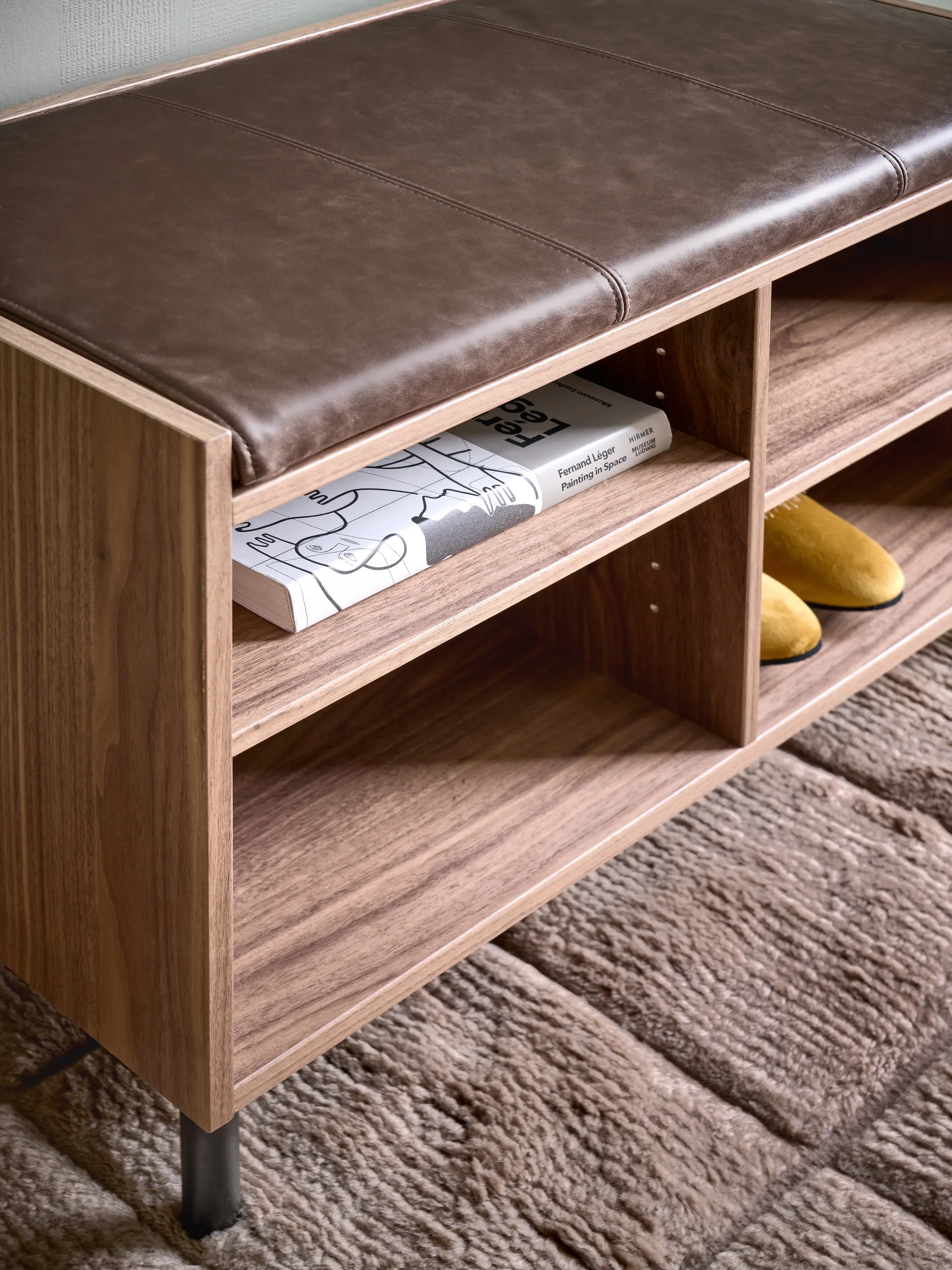 Gentle storage bench, Walnut, 78x53x35 cm Maze