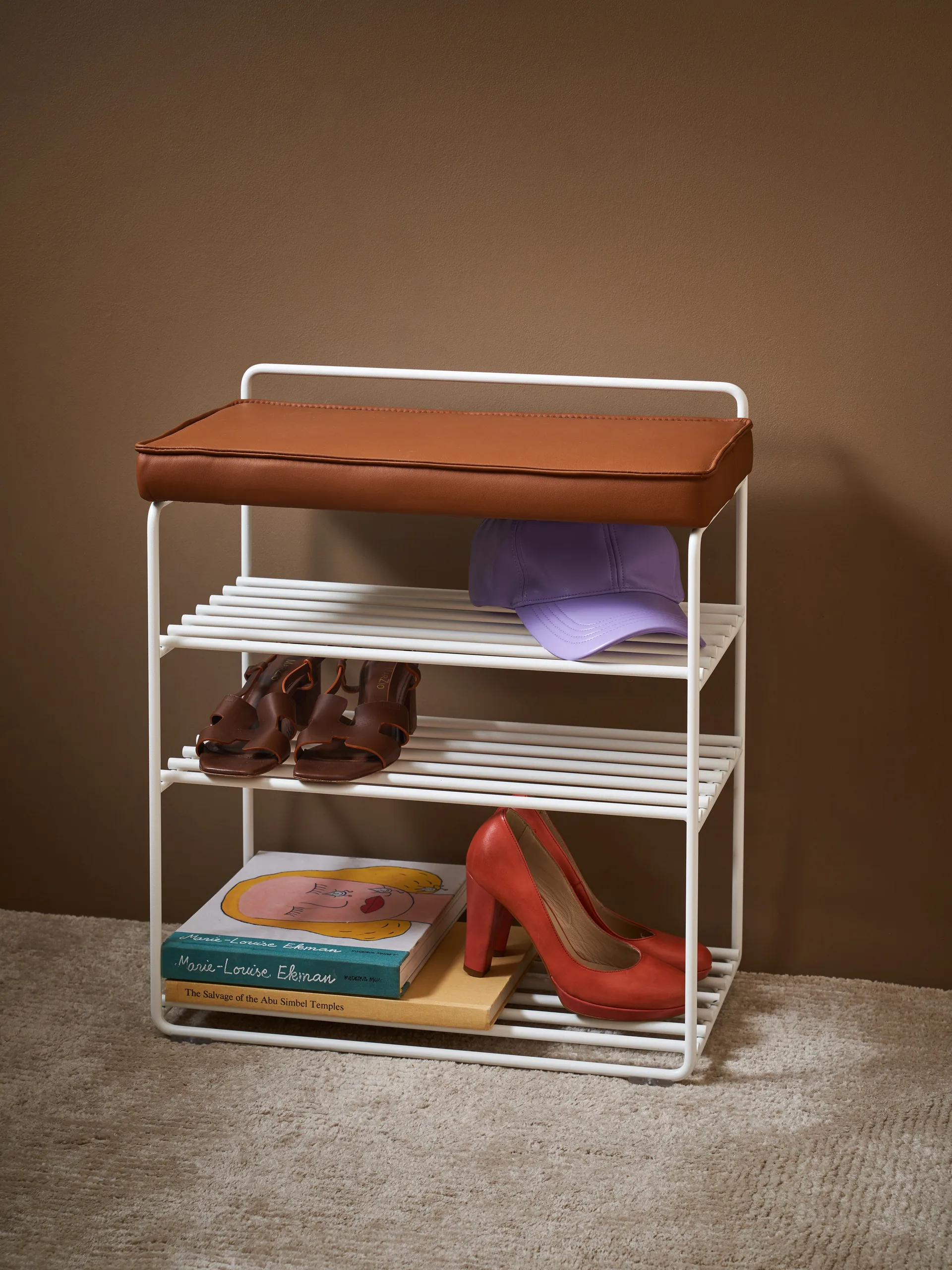 Lower East Seat shelf-stool 50x28x58 cm, White-cognac leather Maze