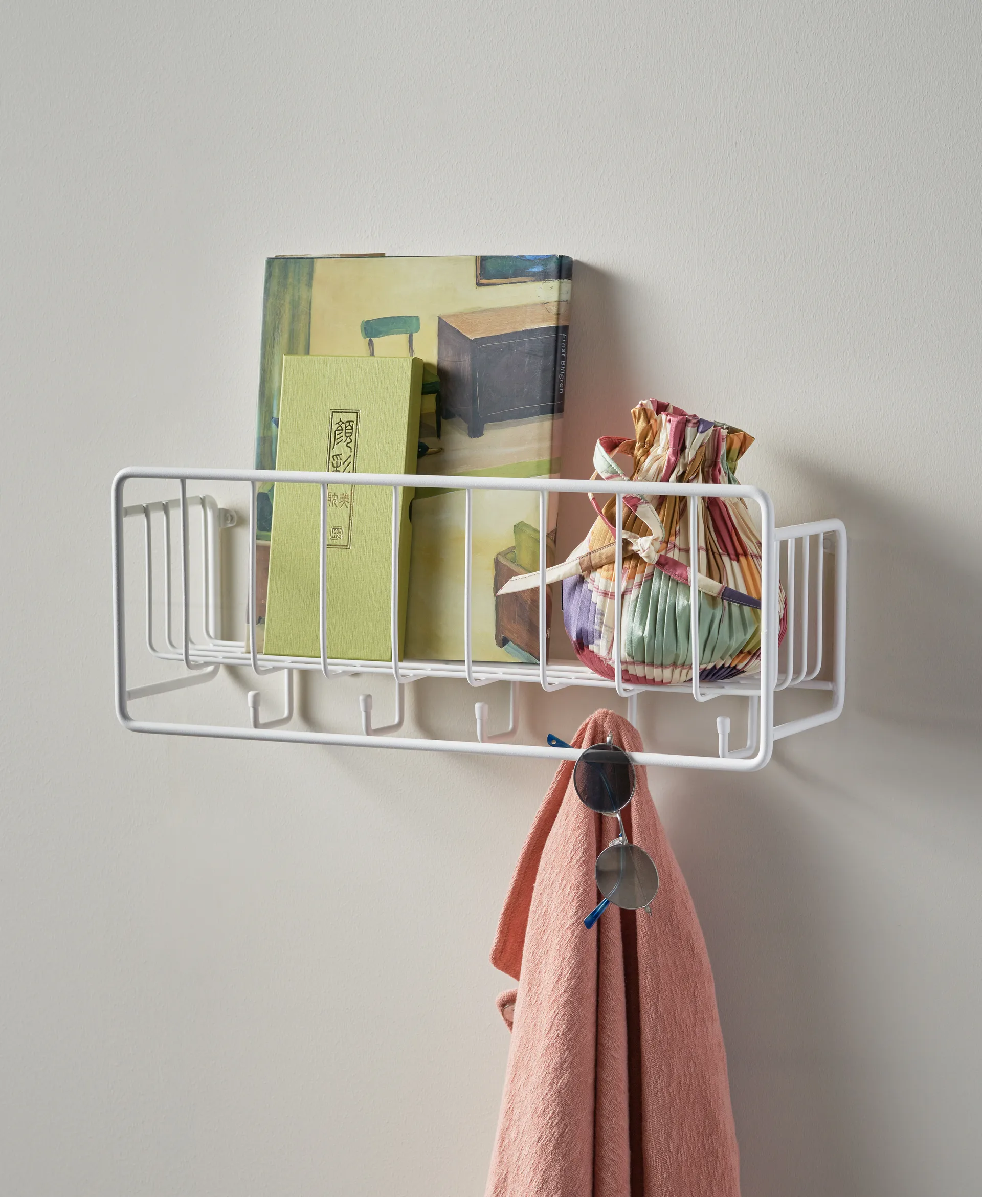 Midtown shelf, White Maze