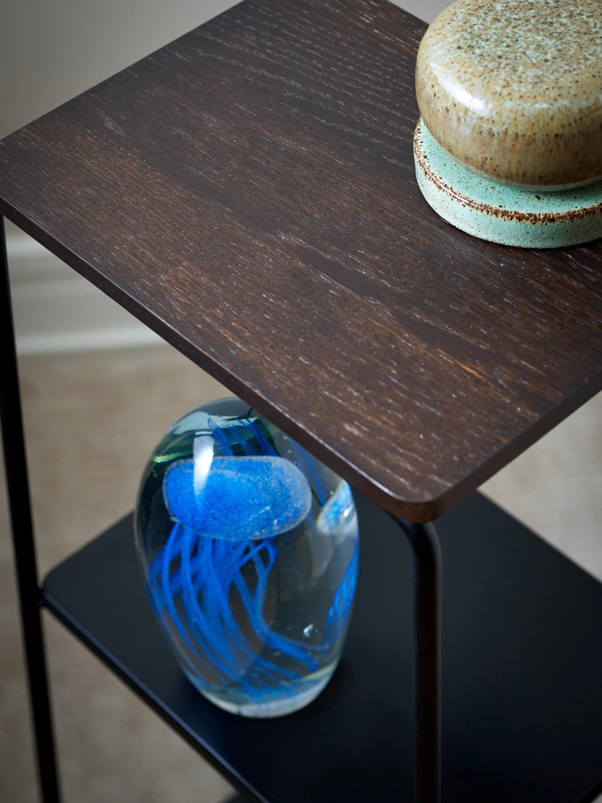 Mixrack Floor Shelf L shelf 26x19x82.2 cm, Stained oak-black Maze