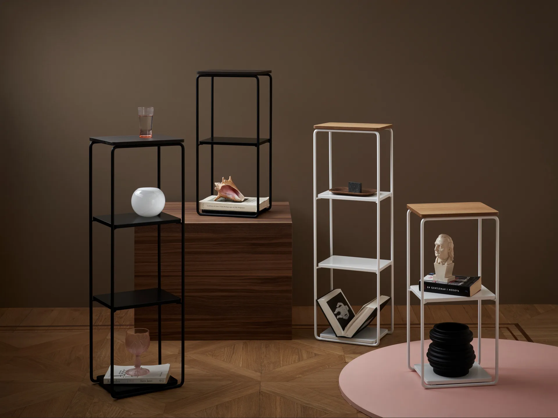 Mixrack Floor Shelf L shelf 26x19x82.2 cm, Stained oak-black Maze