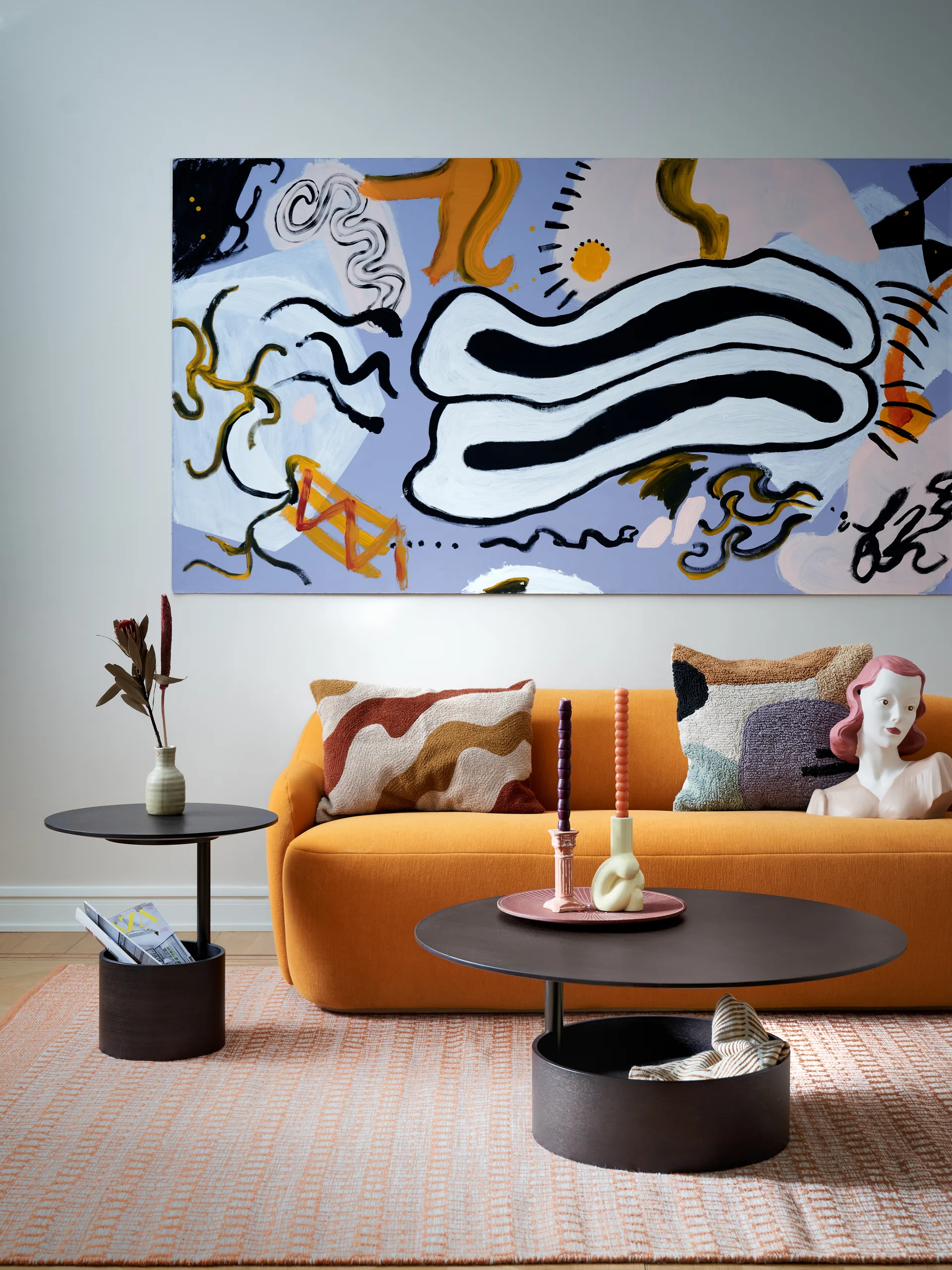 Parasol L coffee table Ø90 cm, Dark stained oak Maze