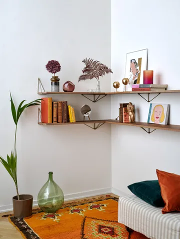 Pythagoras Bundle B shelving system walnut-brass - Maze