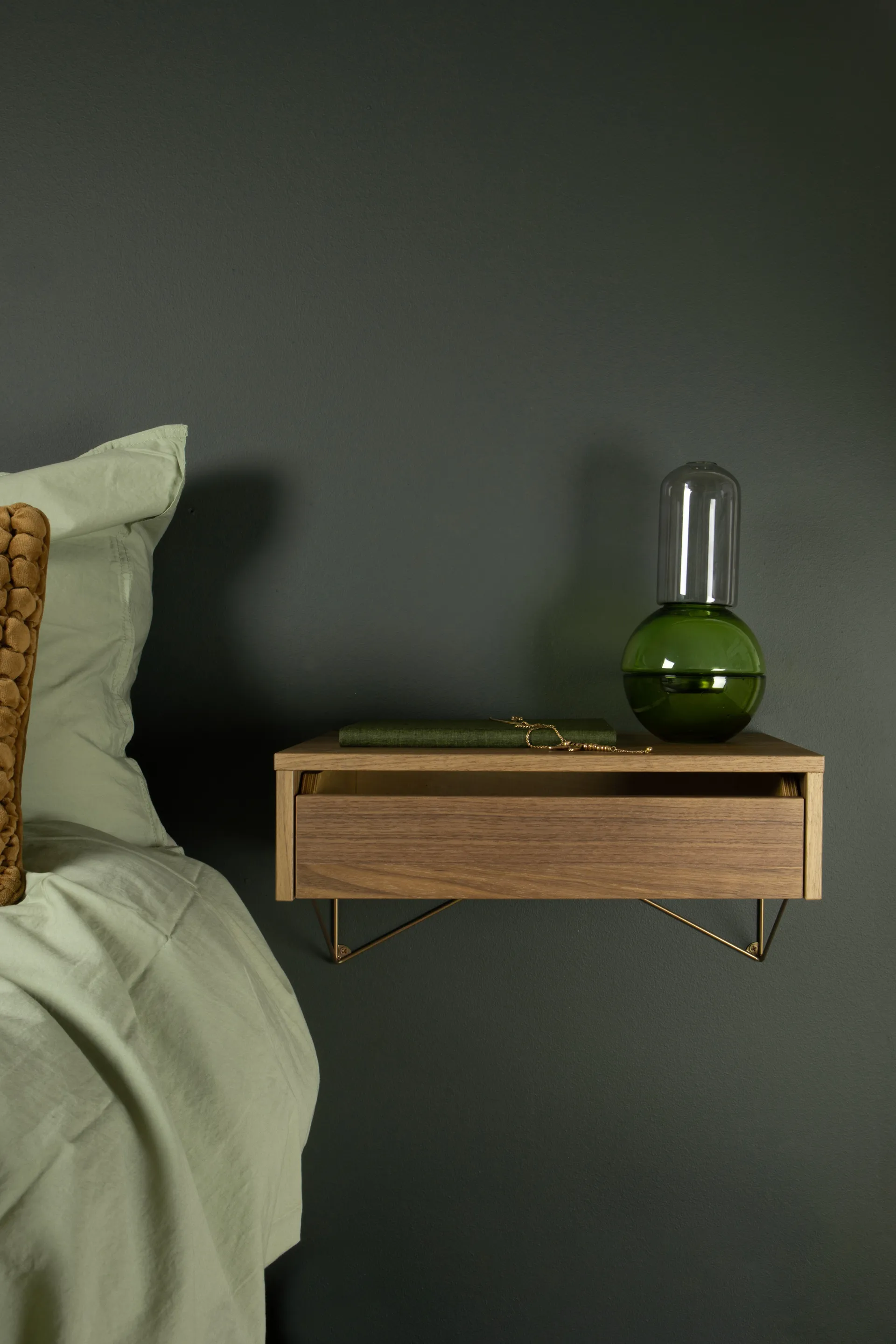 Pythagoras drawer S, walnut Maze