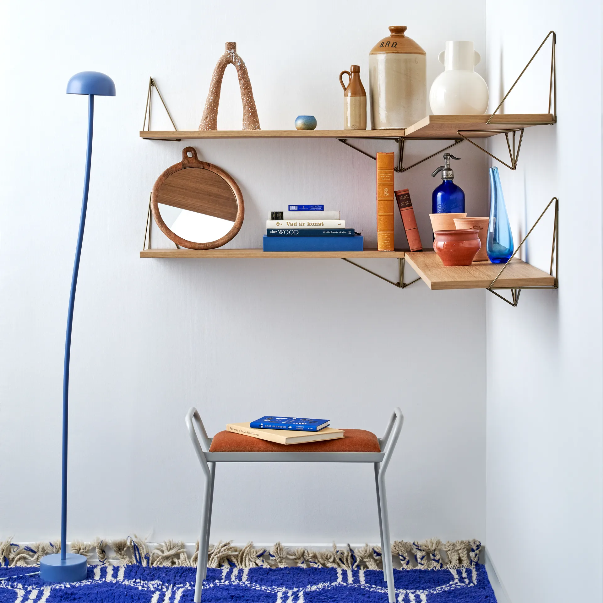 Pythagoras shelf, oak Maze