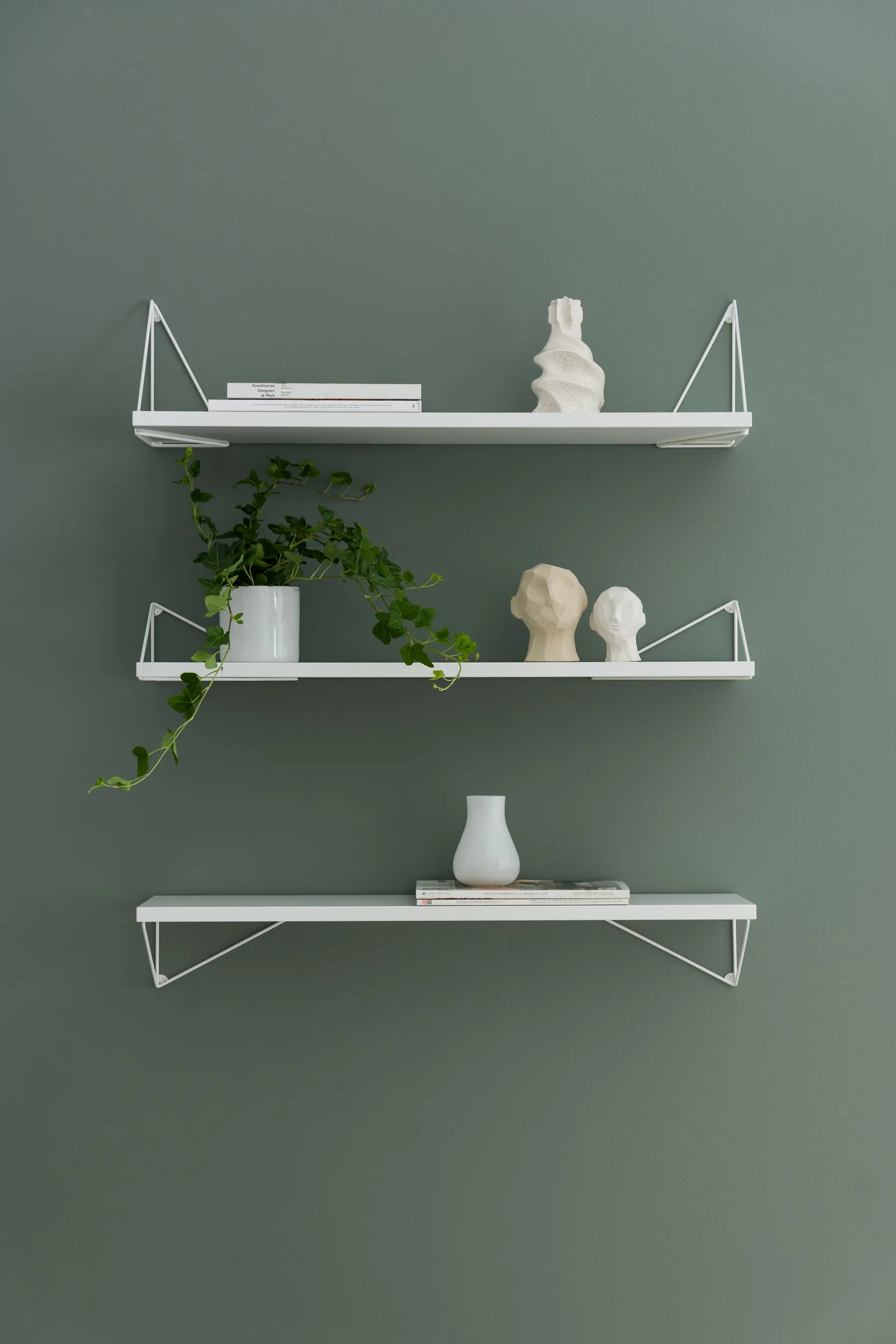 Pythagoras shelf, white Maze