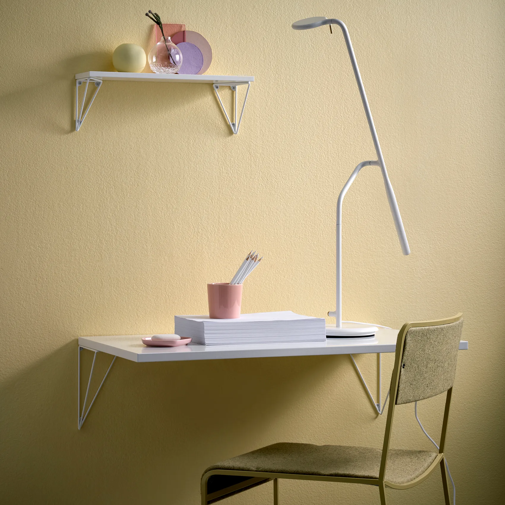 Pythagoras tabletop, White Maze