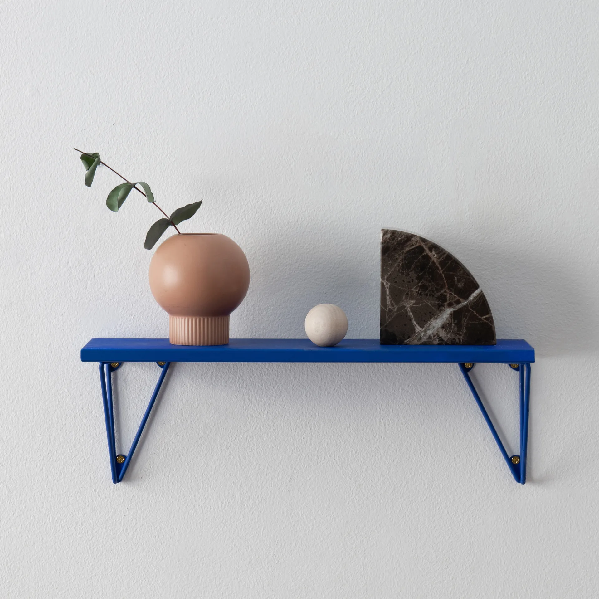 Pythagoras XS shelf, Electric blue Maze