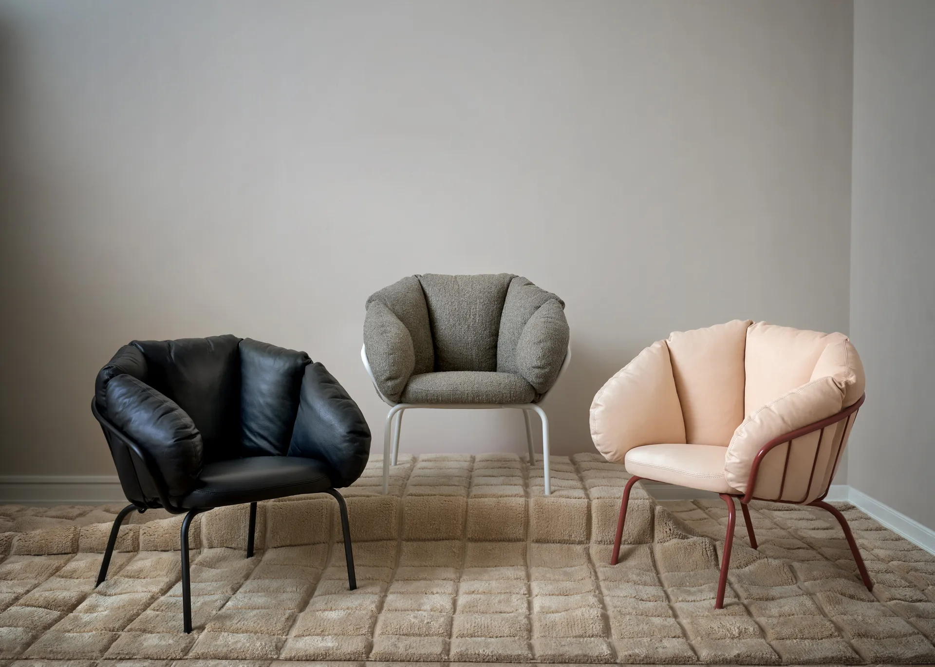 Same Easy armchair, Black Maze