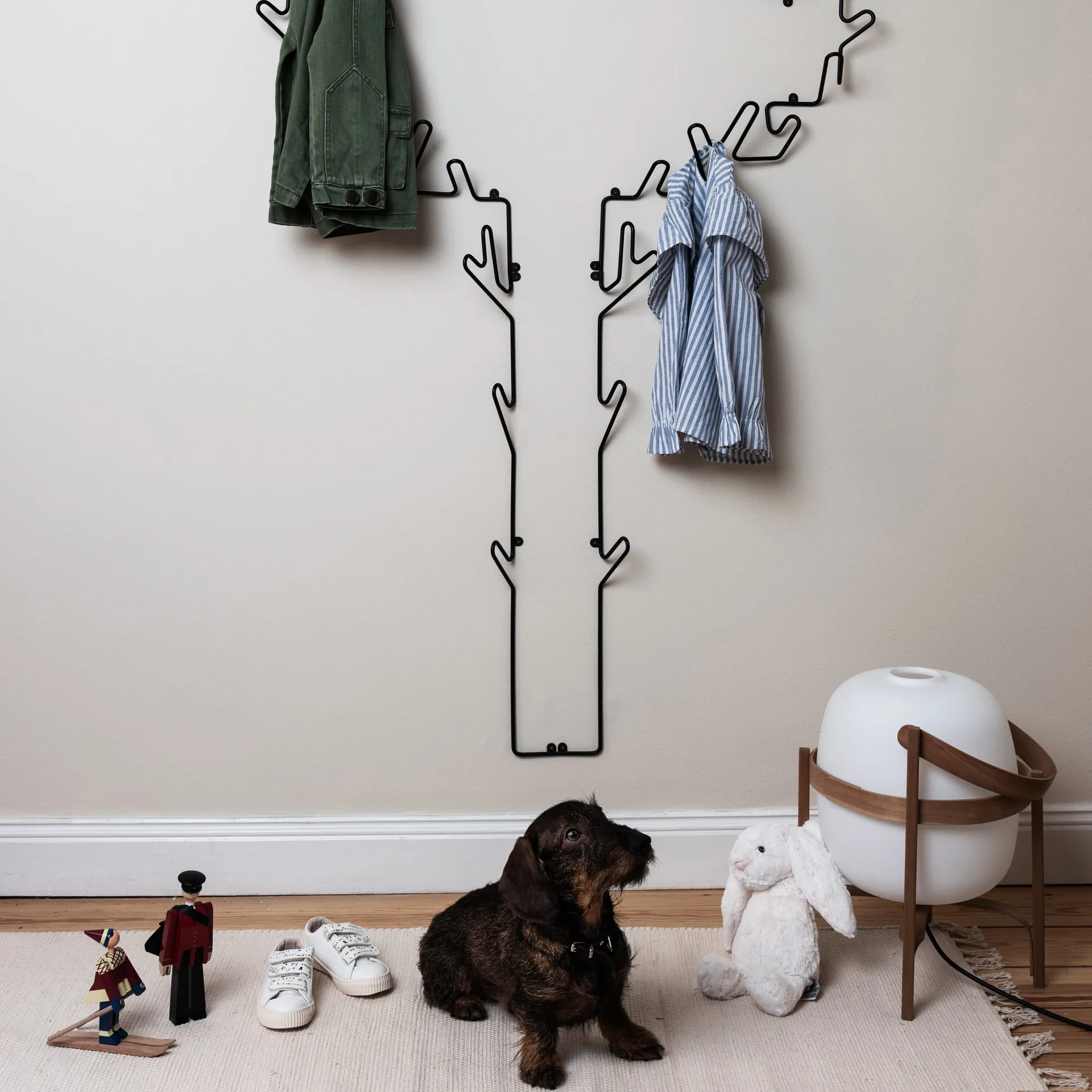 Tree hanger, black Maze