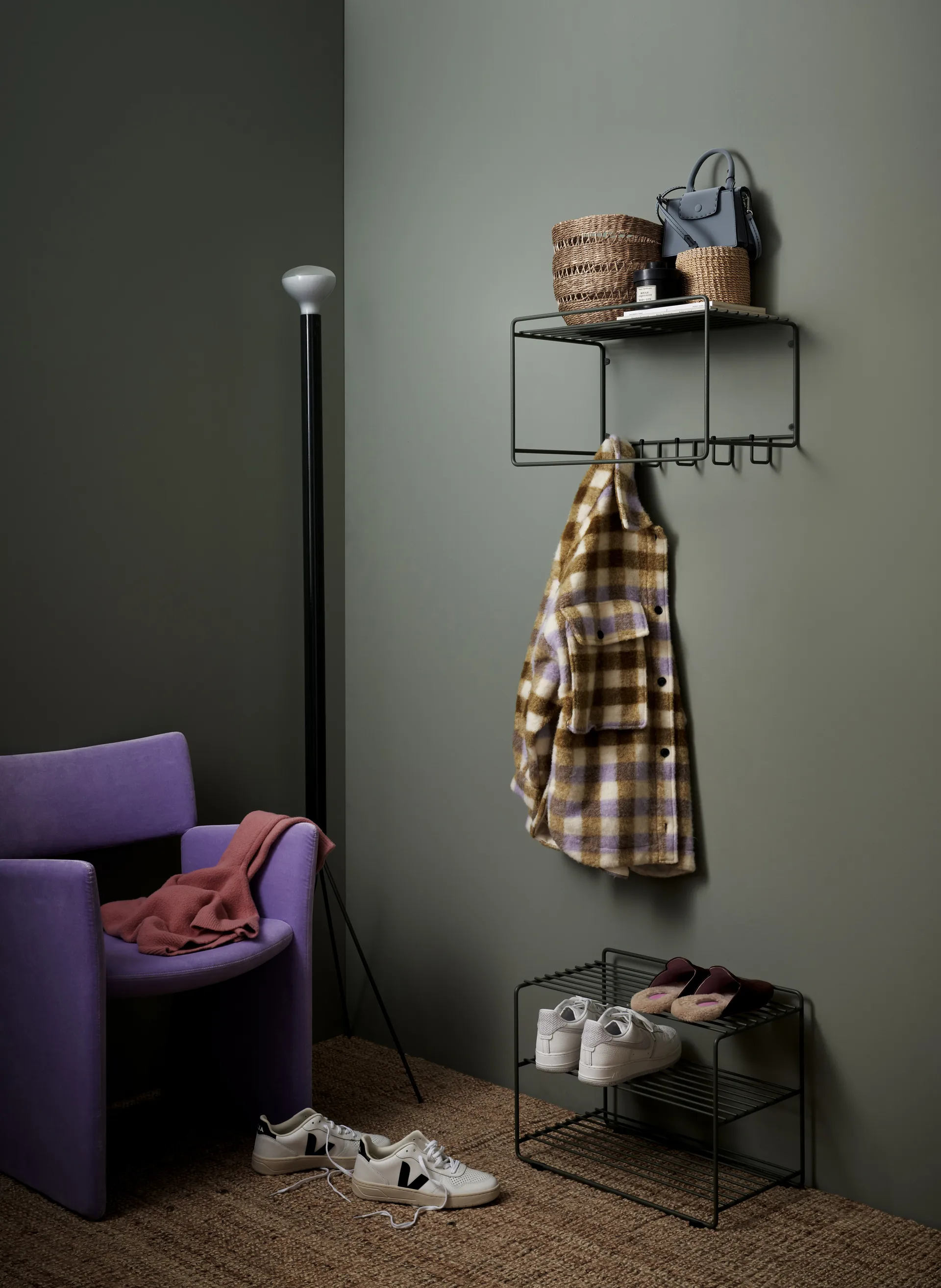 Uptown hat shelf, Green Maze