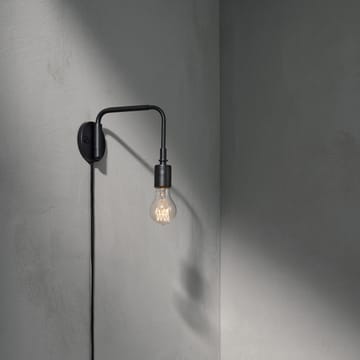 Staple wall lamp - black - MENU