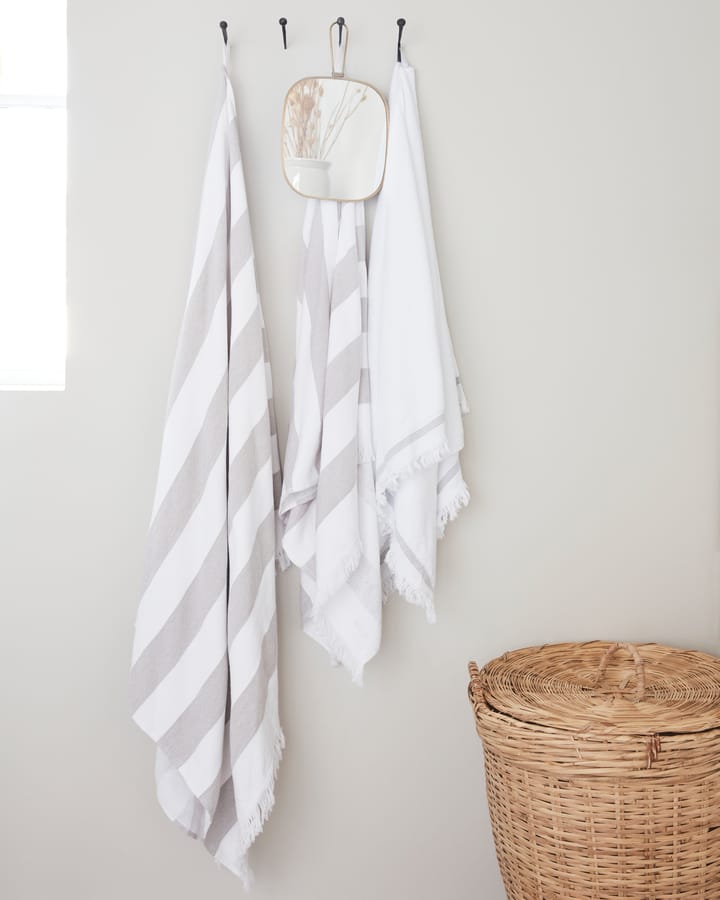 Meraki towel white with grey streck - 100x180 cm - Meraki