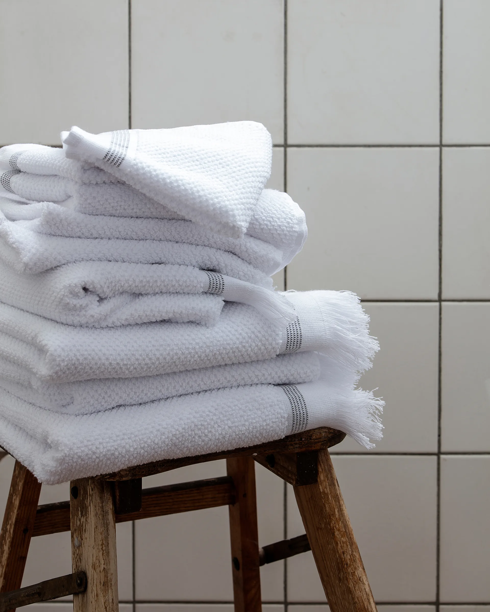 Meraki towel white with grey streck 3-pack, 30x30 cm Meraki