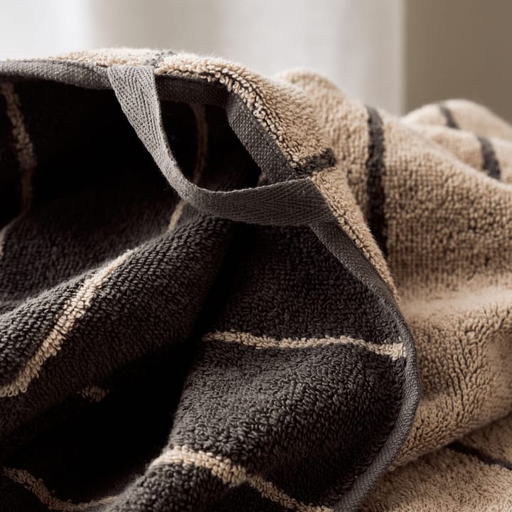 Stripe towel 70x140 cm, Army Meraki