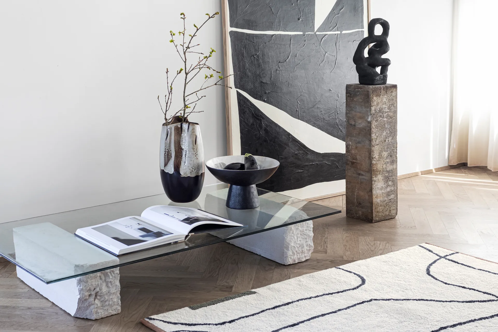 By Hand bowl on foot Ø31.5x20 cm, Off-white Mette Ditmer