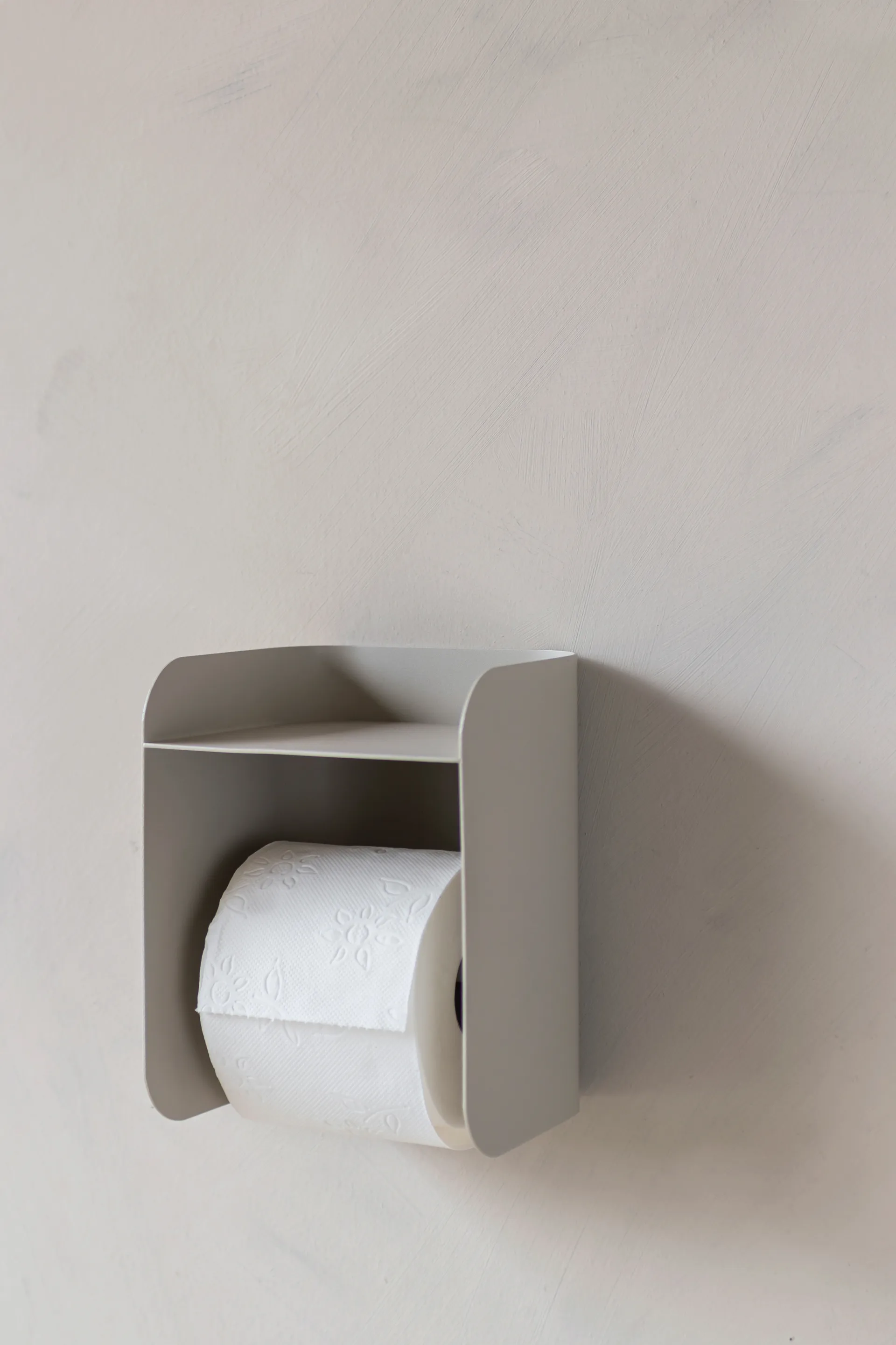 Carry toilet paper holder, Sand grey Mette Ditmer