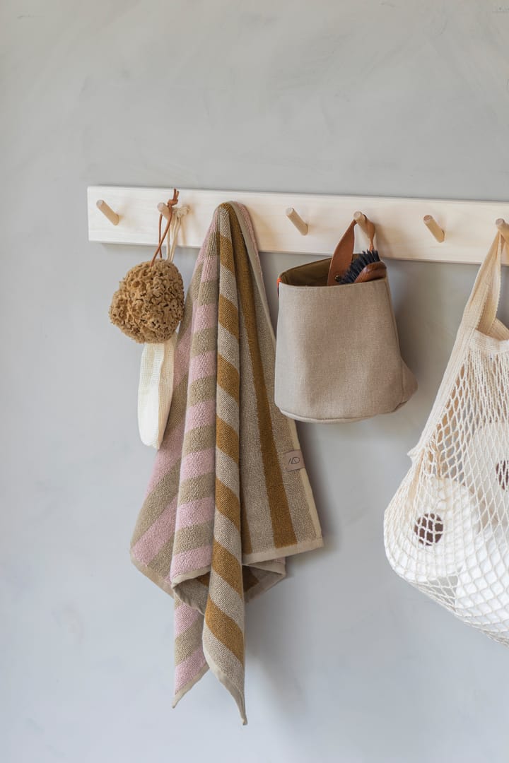 Disorder bath towel, Powder rose Mette Ditmer