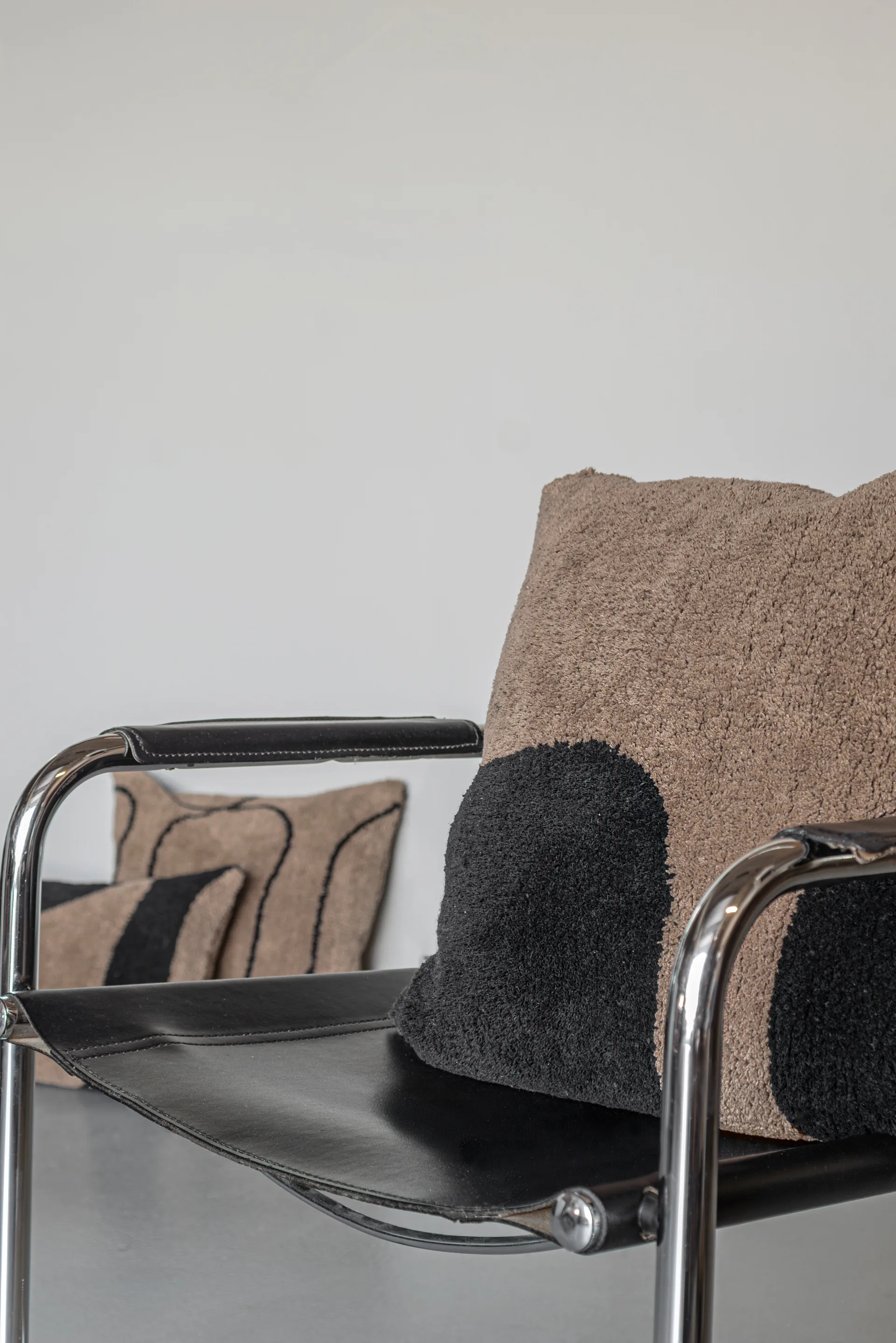 Figura tufted cushion cover 50x50 cm, Brown Mette Ditmer