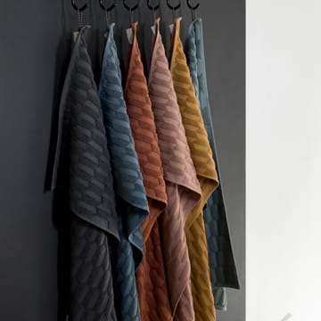 Geo towel 50x95 cm - blush - Mette Ditmer