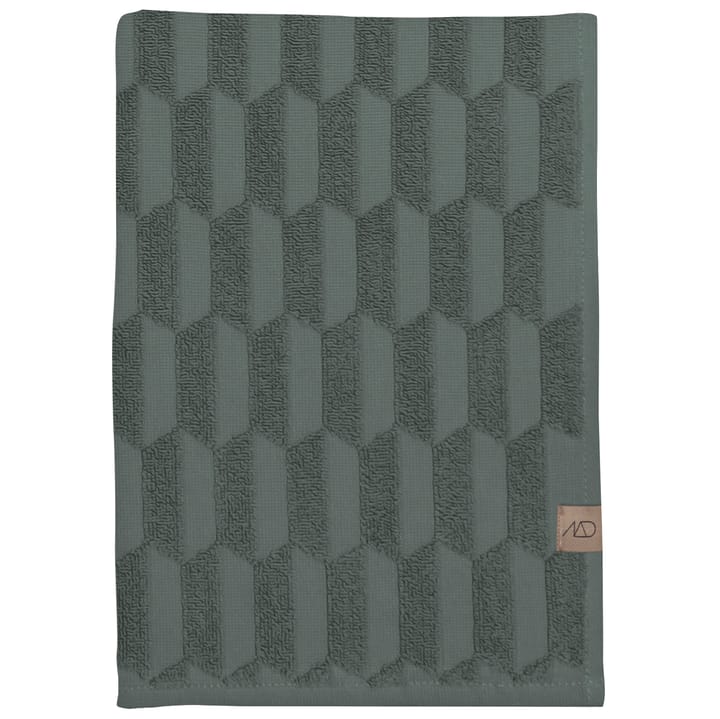 Geo towel 50x95 cm - pine green - Mette Ditmer