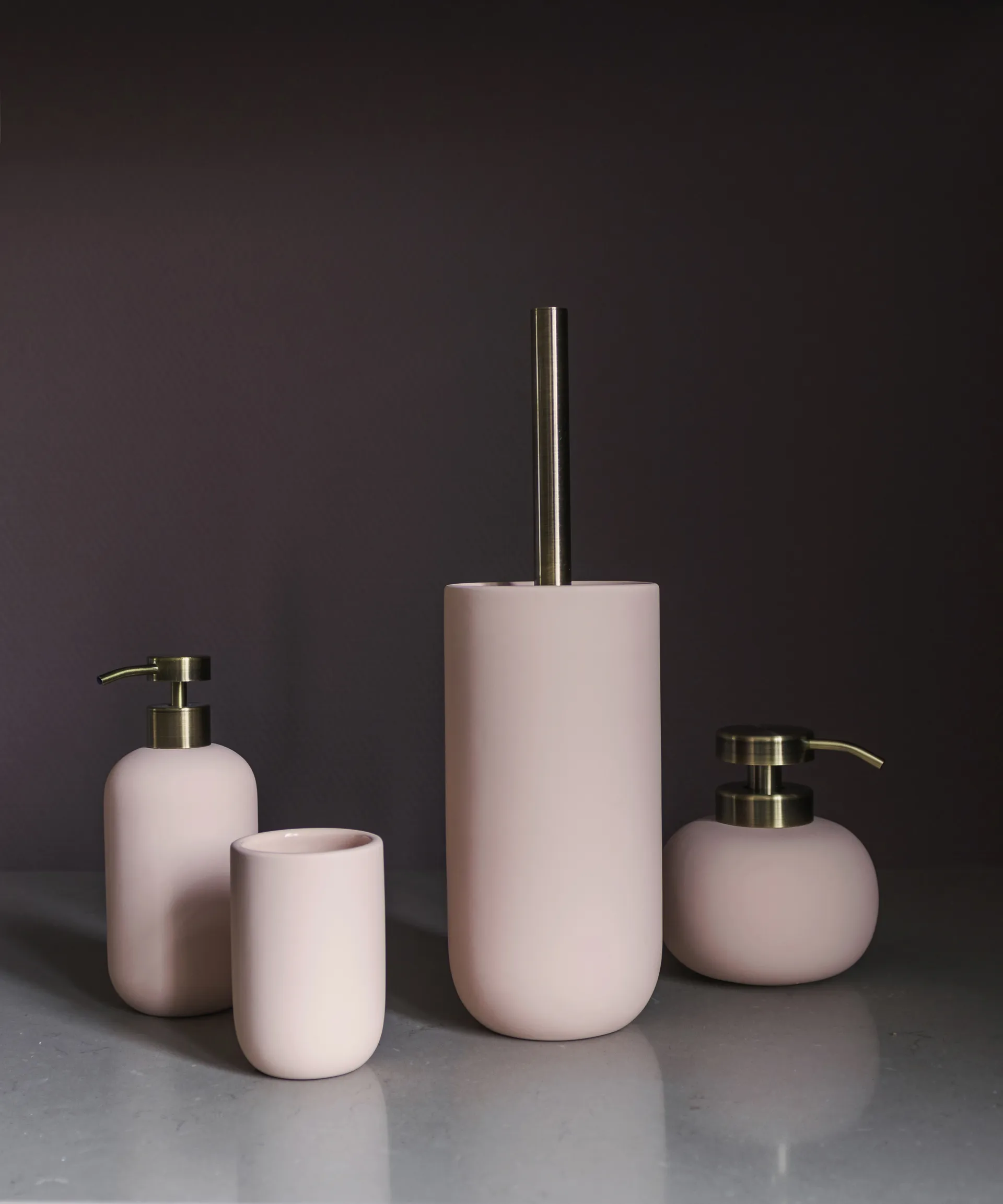 Lotus ceramic toilet brush, Powder rose Mette Ditmer