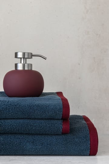 Lotus play soap pump low, incl. 2 pump heads - Wine - Mette Ditmer