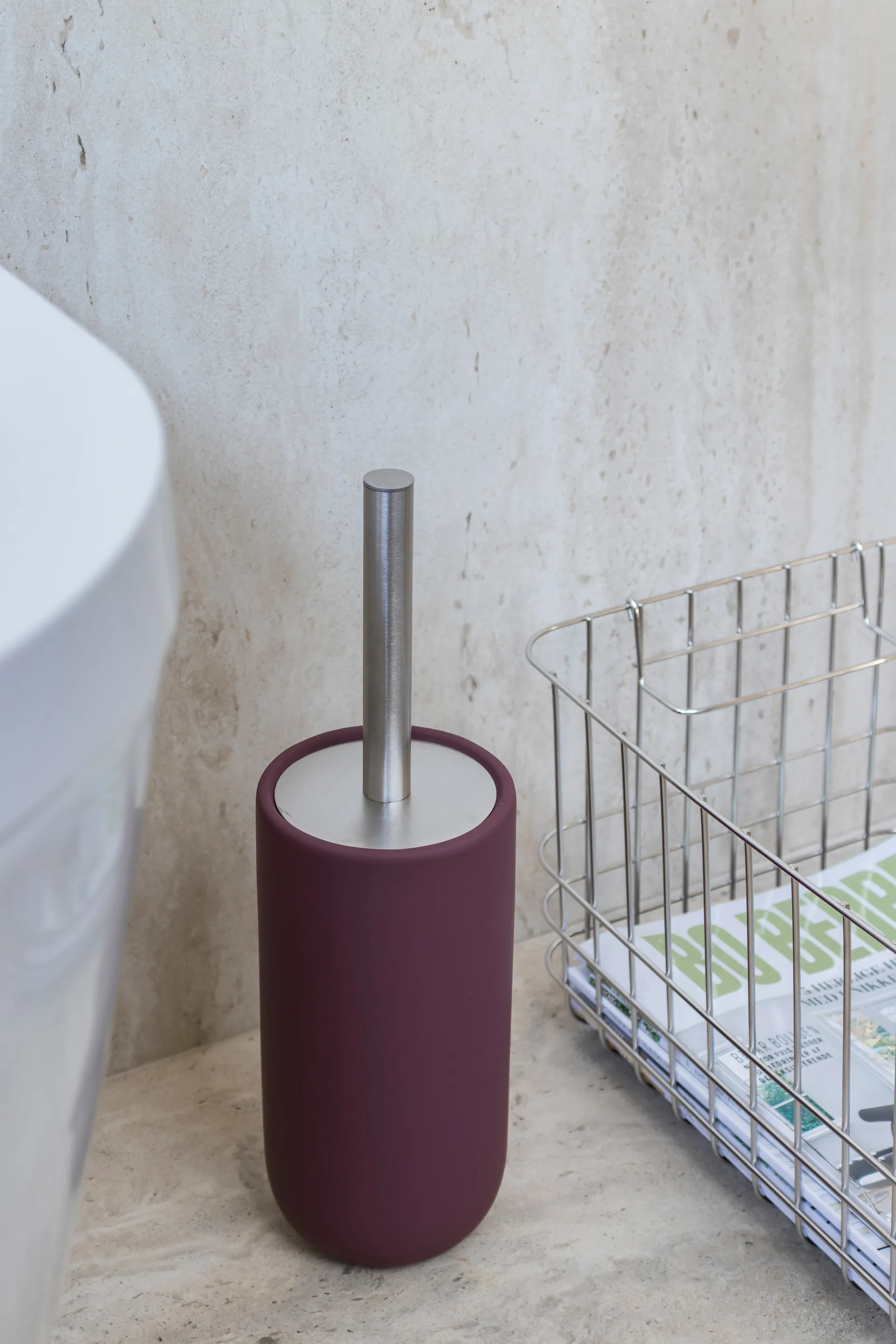 Lotus play toilet brush, incl. 2 toilet brush heads, Wine Mette Ditmer