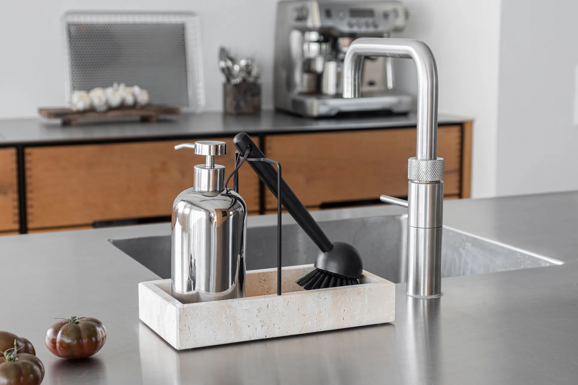 Lotus soap dispenser high, Chrome Mette Ditmer