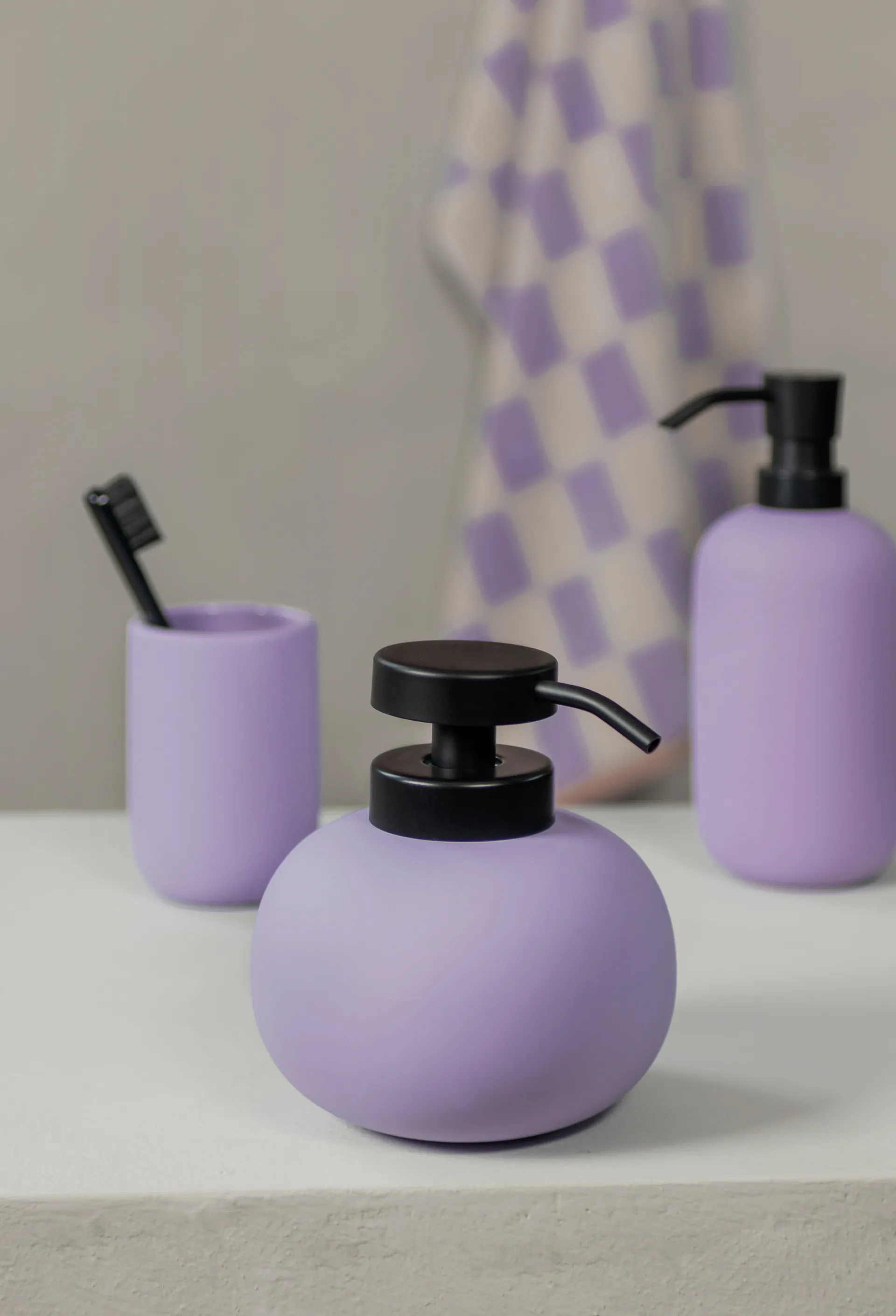 Lotus soap dispenser, Light lilac Mette Ditmer