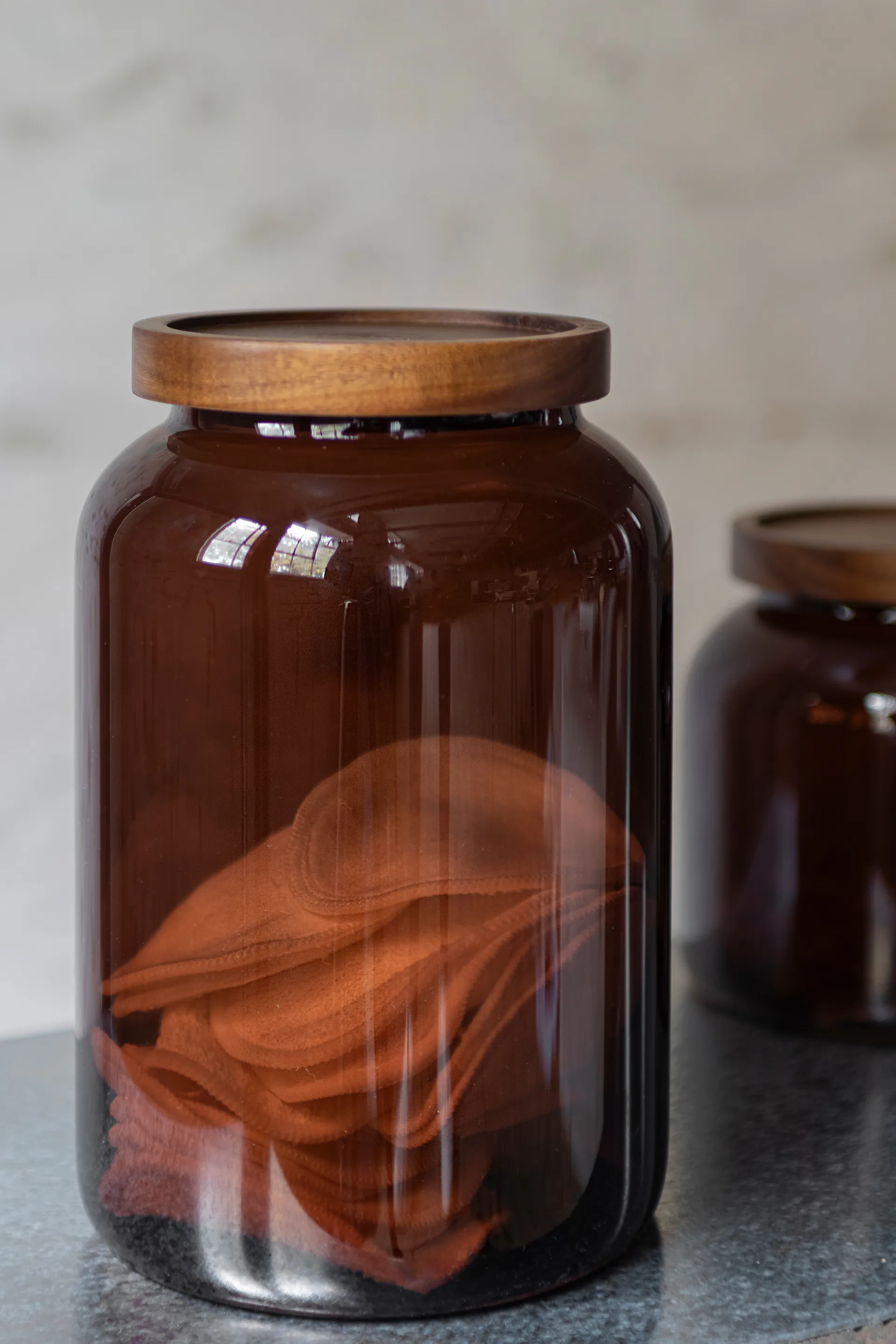 Luna jar with lid large 20 cm, Brown Mette Ditmer